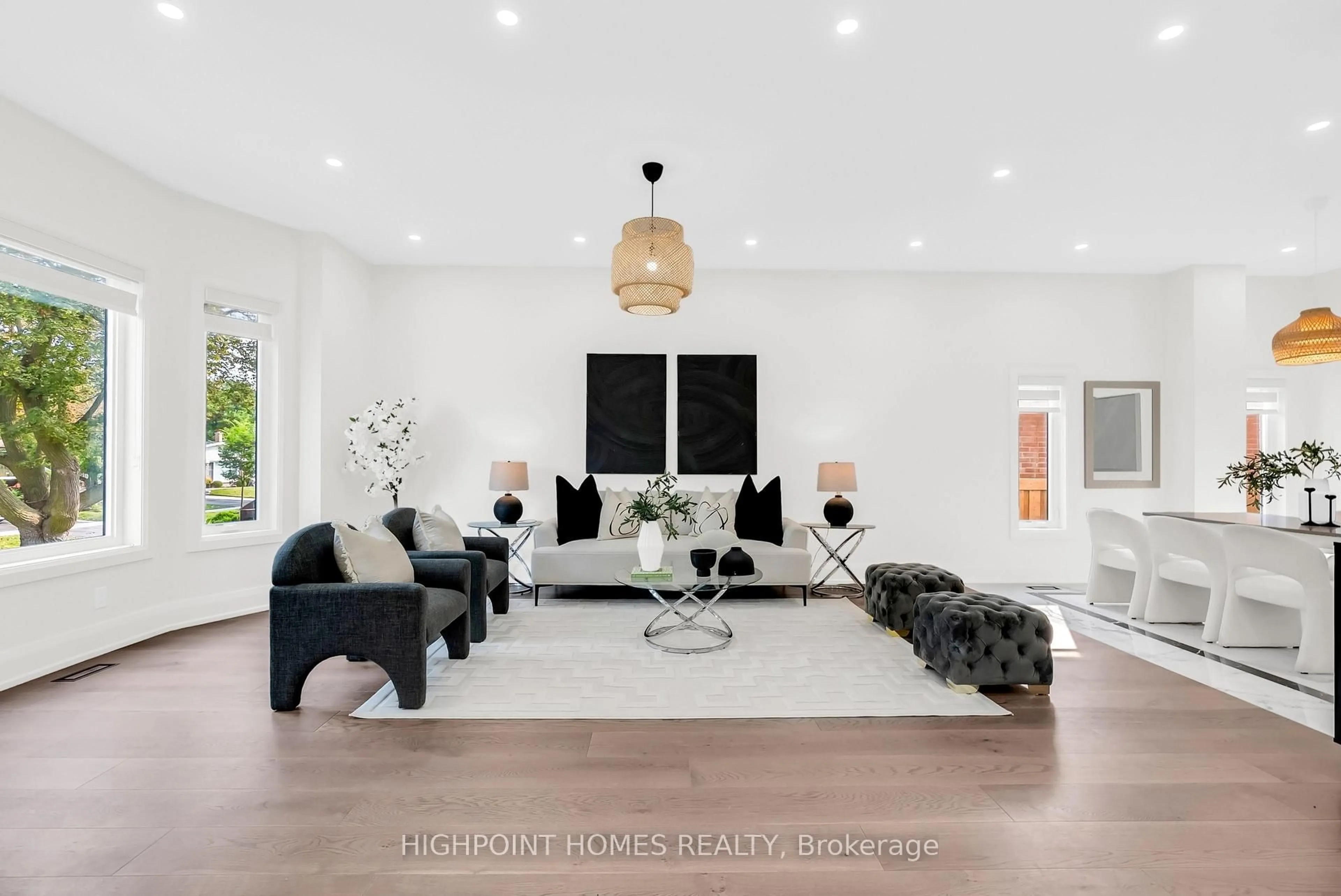 Living room with furniture, unknown for 72 Gaiety Dr, Toronto Ontario M1H 1C1