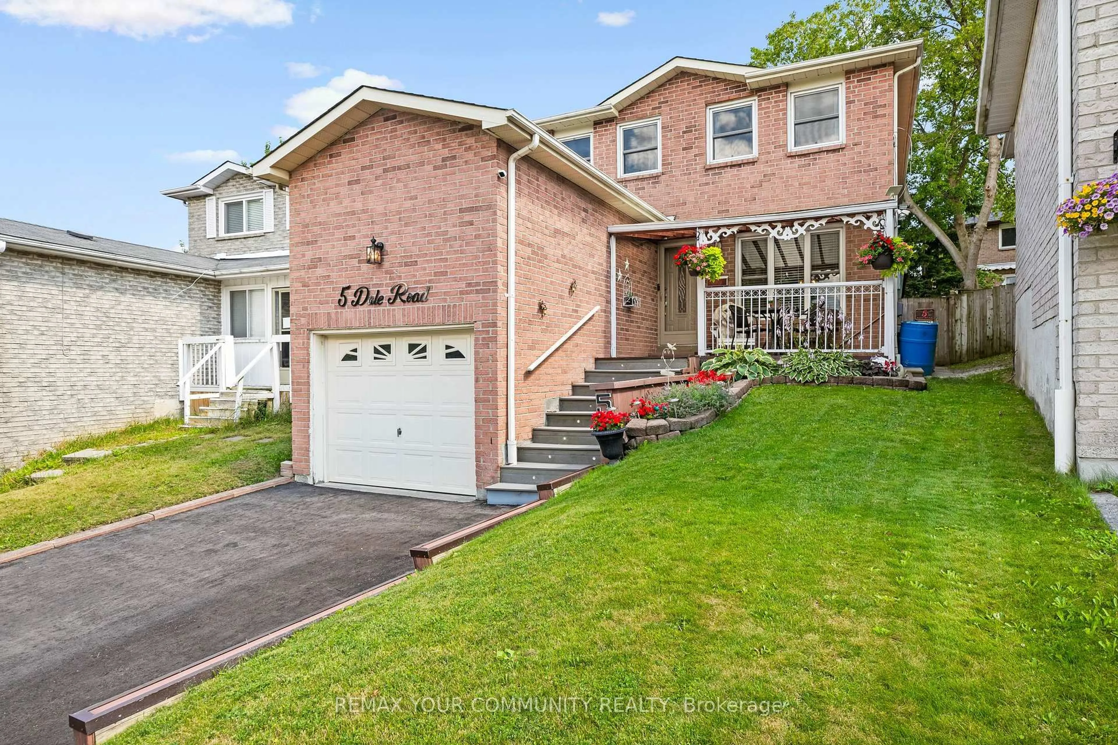 Home with brick exterior material, street for 5 Dale Rd, Ajax Ontario L1S 5W4