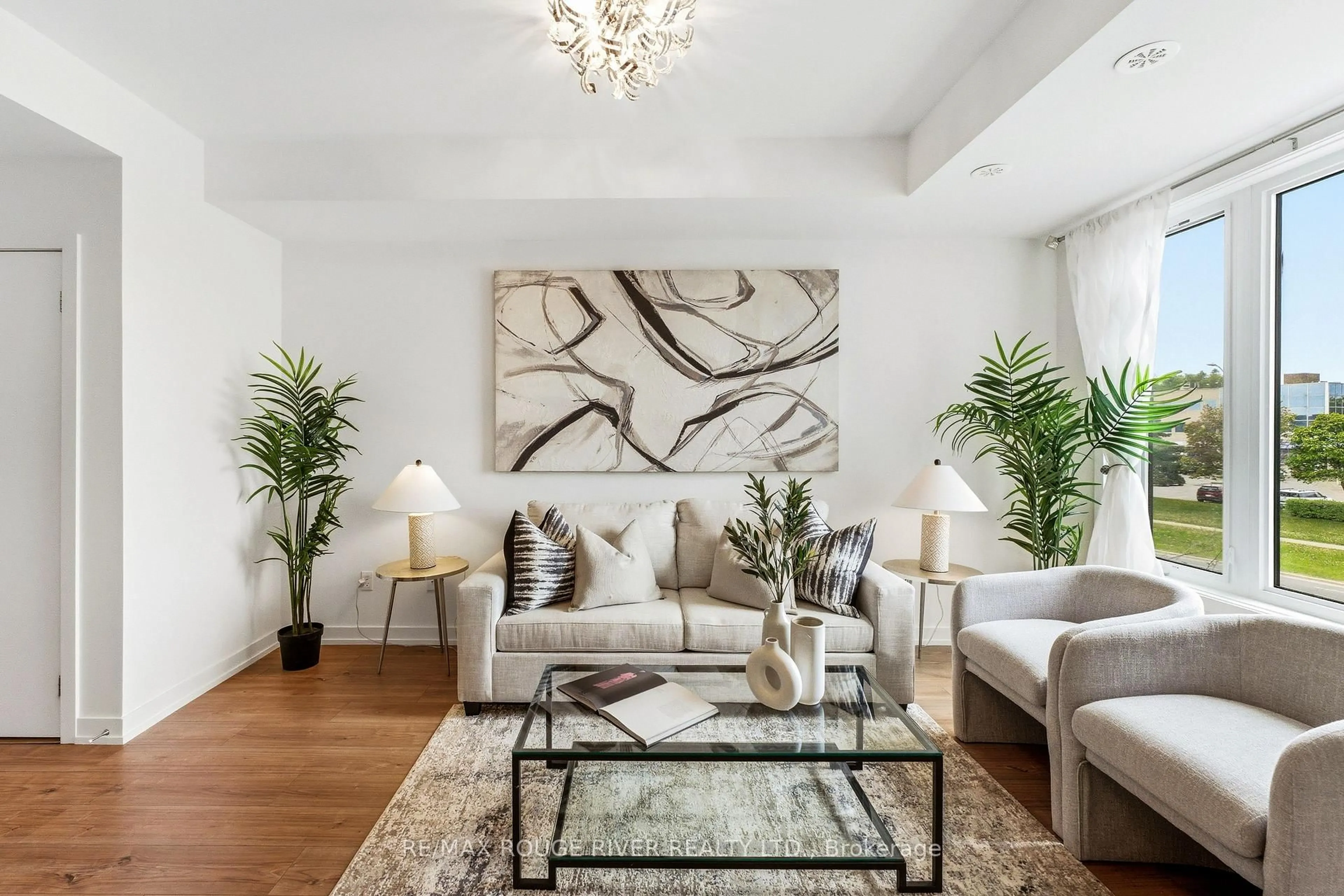Living room with furniture, unknown for 1555 Kingston Rd #226, Pickering Ontario L1V 0E9
