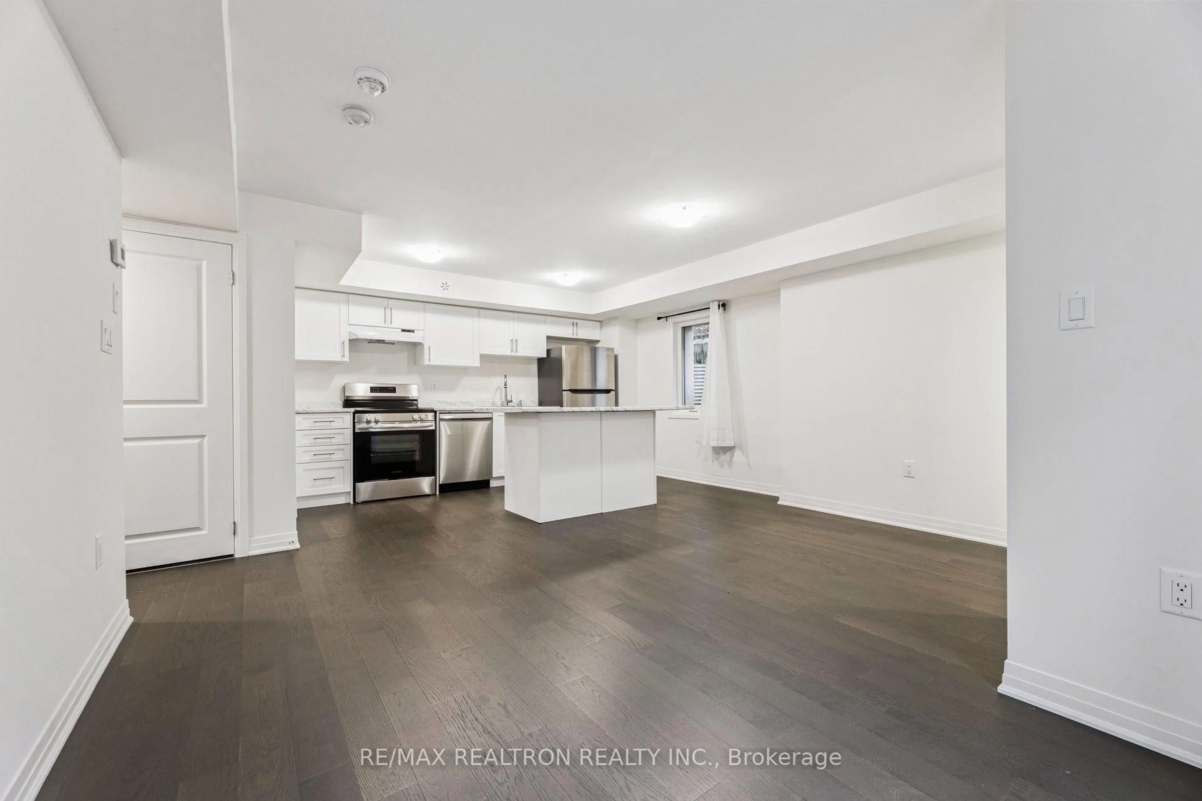 Open concept kitchen, unknown for 5A Lookout Dr, Clarington Ontario L1C 7E9