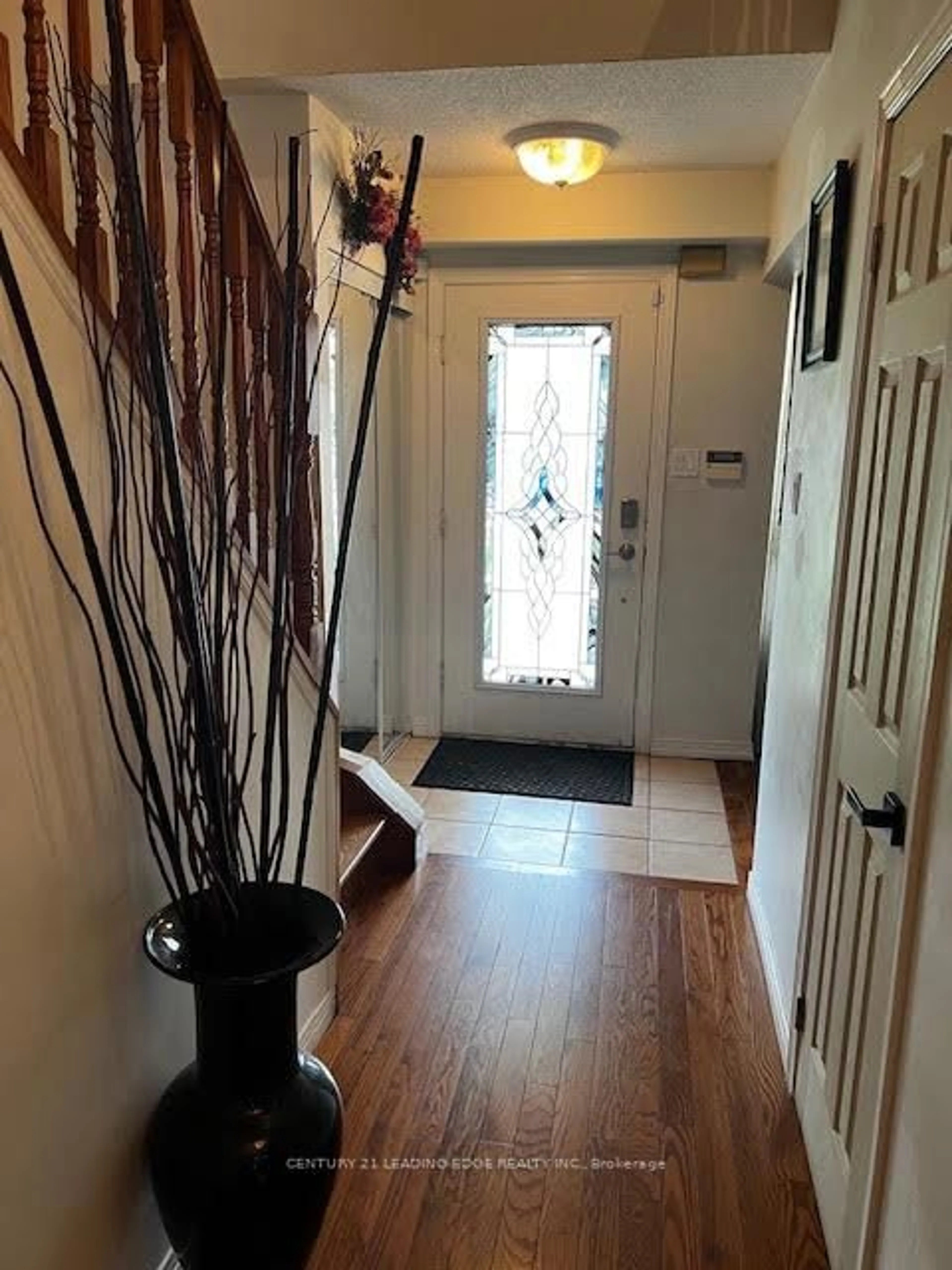 Indoor entryway for 49 Dobson Dr, Ajax Ontario L1S 5G4