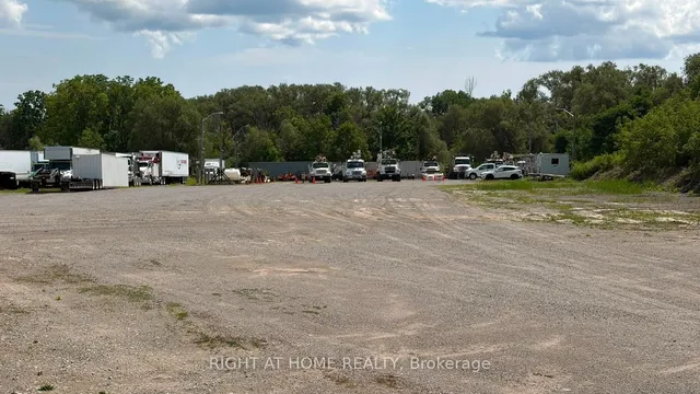 3315 Hwy 7 Highway, Pickering 2