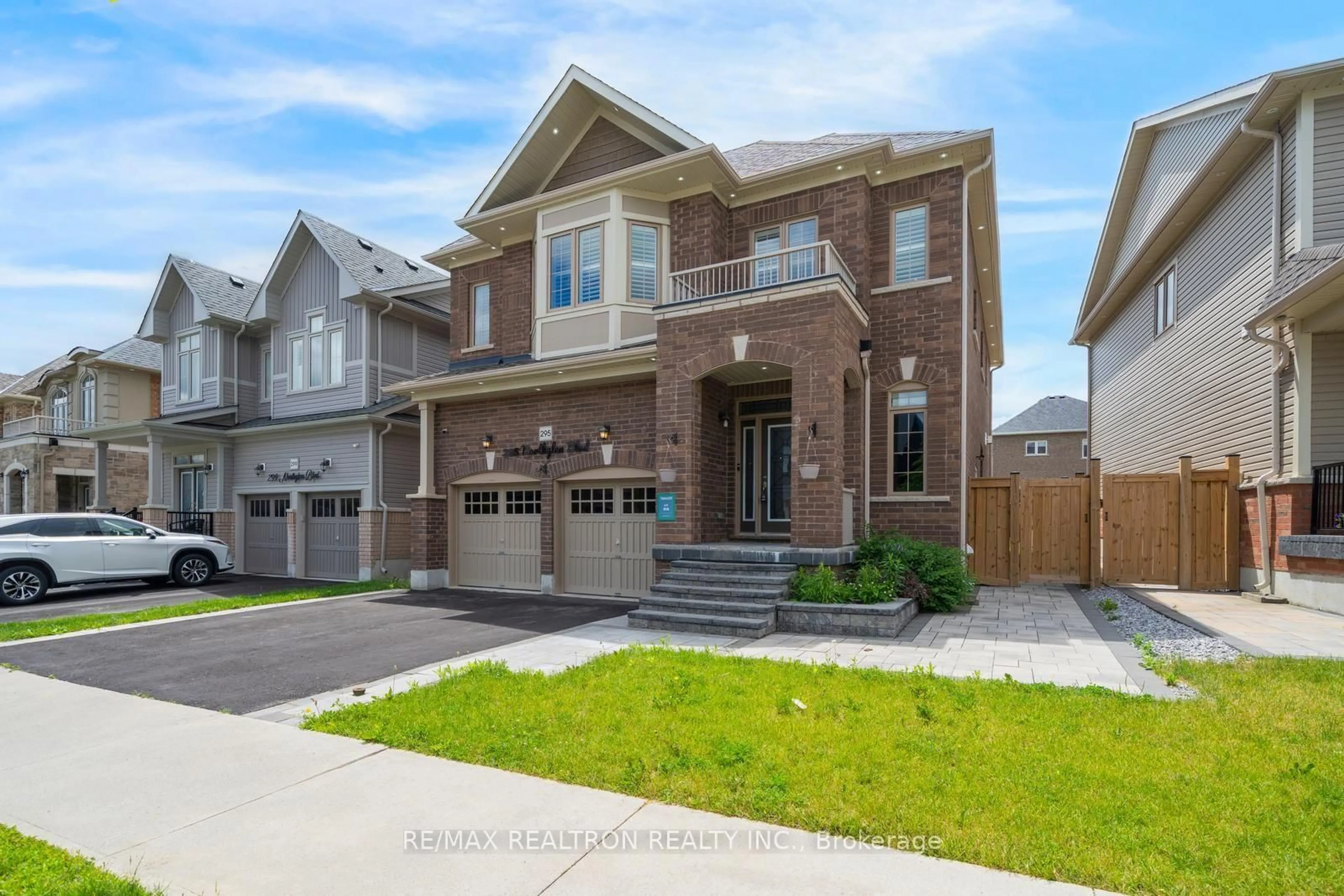 Home with brick exterior material, street for 295 Northglen Blvd, Clarington Ontario L1C 3K2
