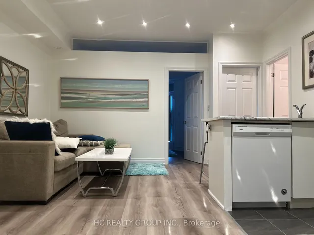 15 Eaton Park Lane #26, Toronto 4