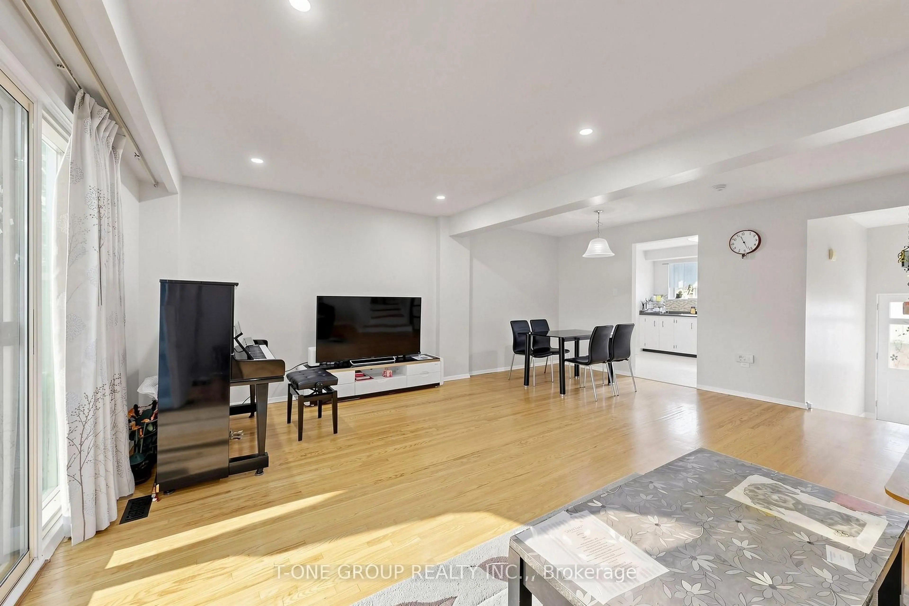 Unknown for 48 Bonis Ave, Toronto Ontario M1T 2V1