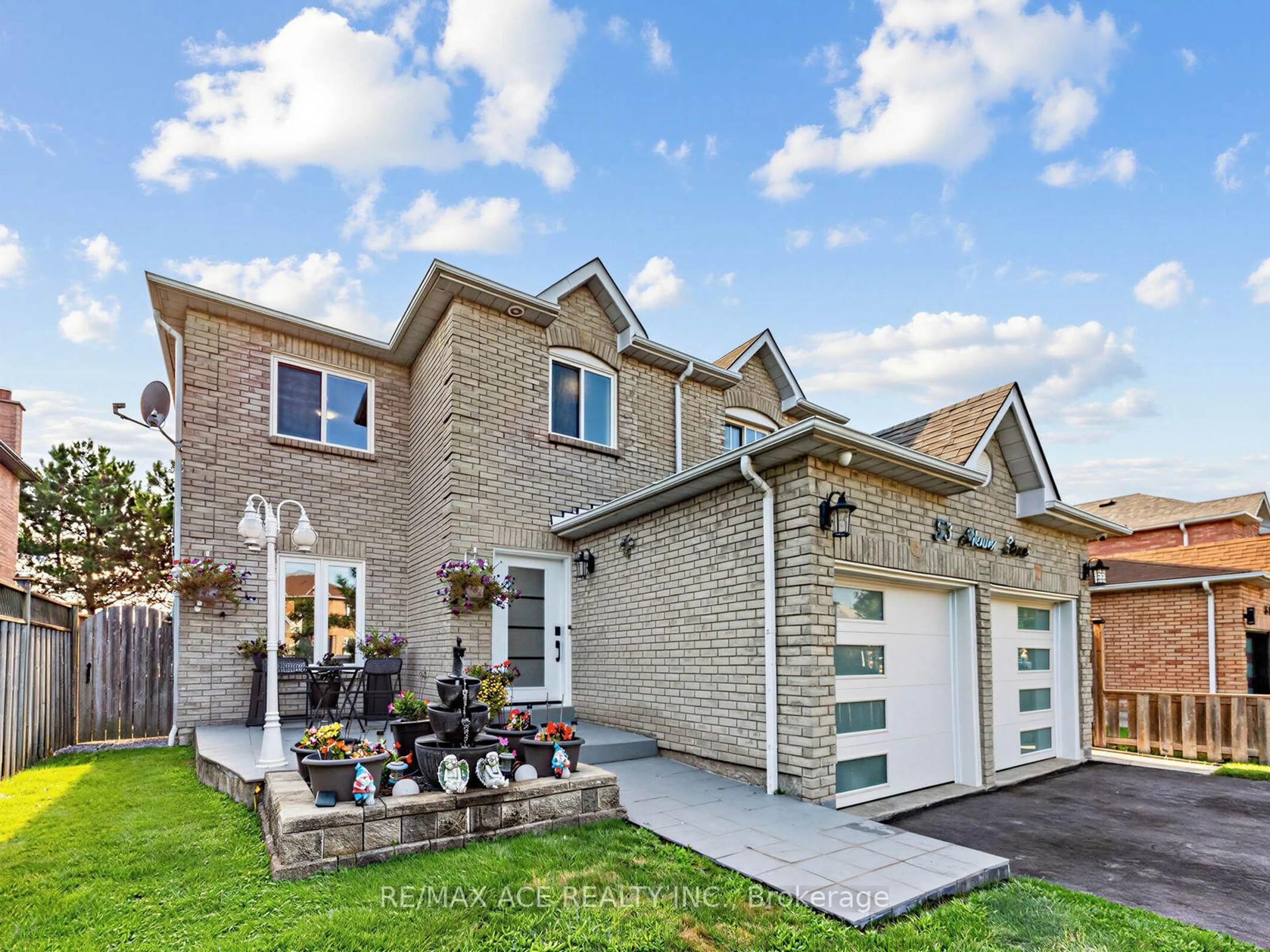 Home with brick exterior material, street for 53 Howes St, Ajax Ontario L1T 3V4