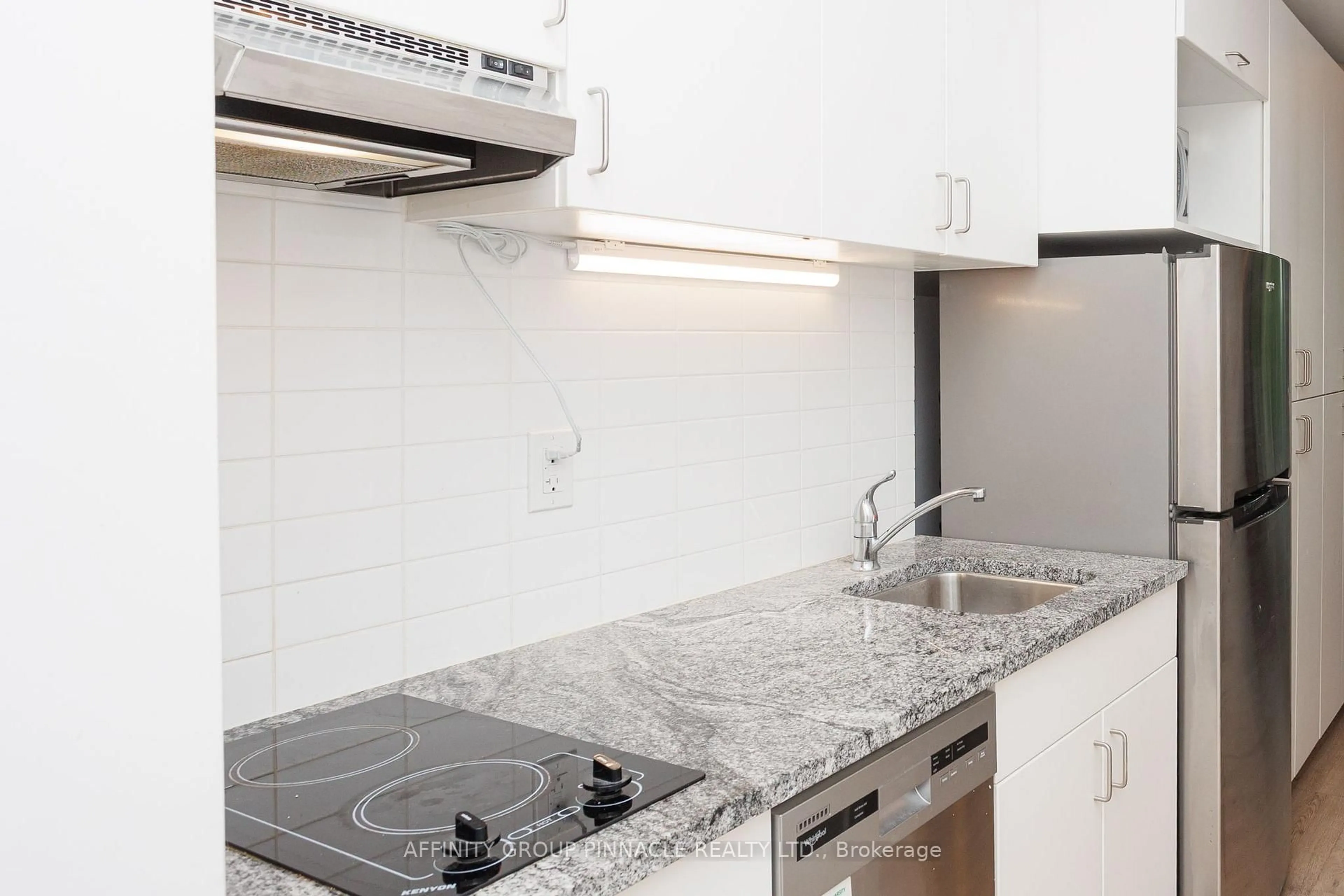 Standard kitchen, unknown for 1800 Simcoe St #220, Oshawa Ontario L1G 4X9