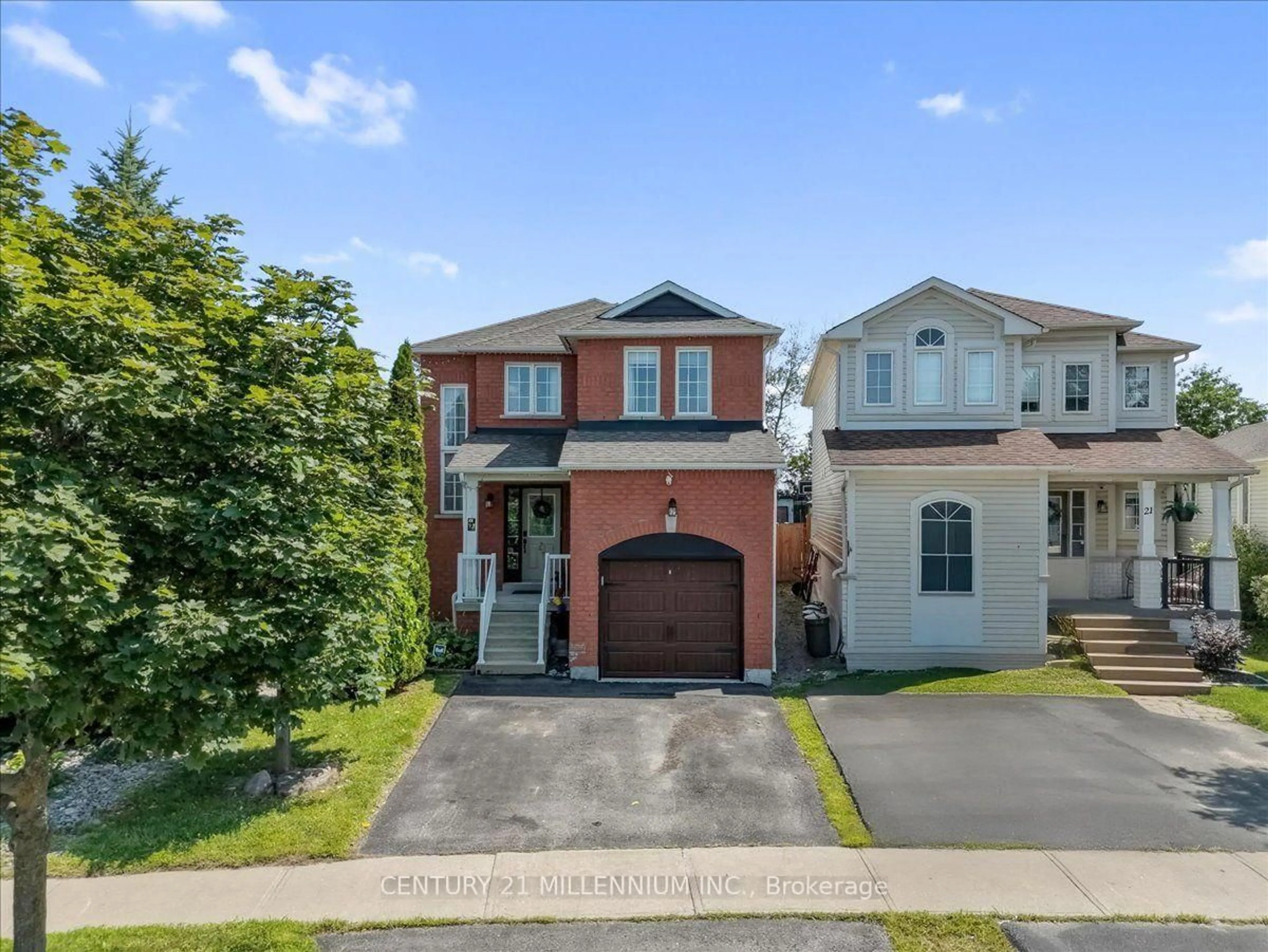 A pic from outside/outdoor area/front of a property/back of a property/a pic from drone, street for 23 Eldad Dr, Clarington Ontario L1C 5L1