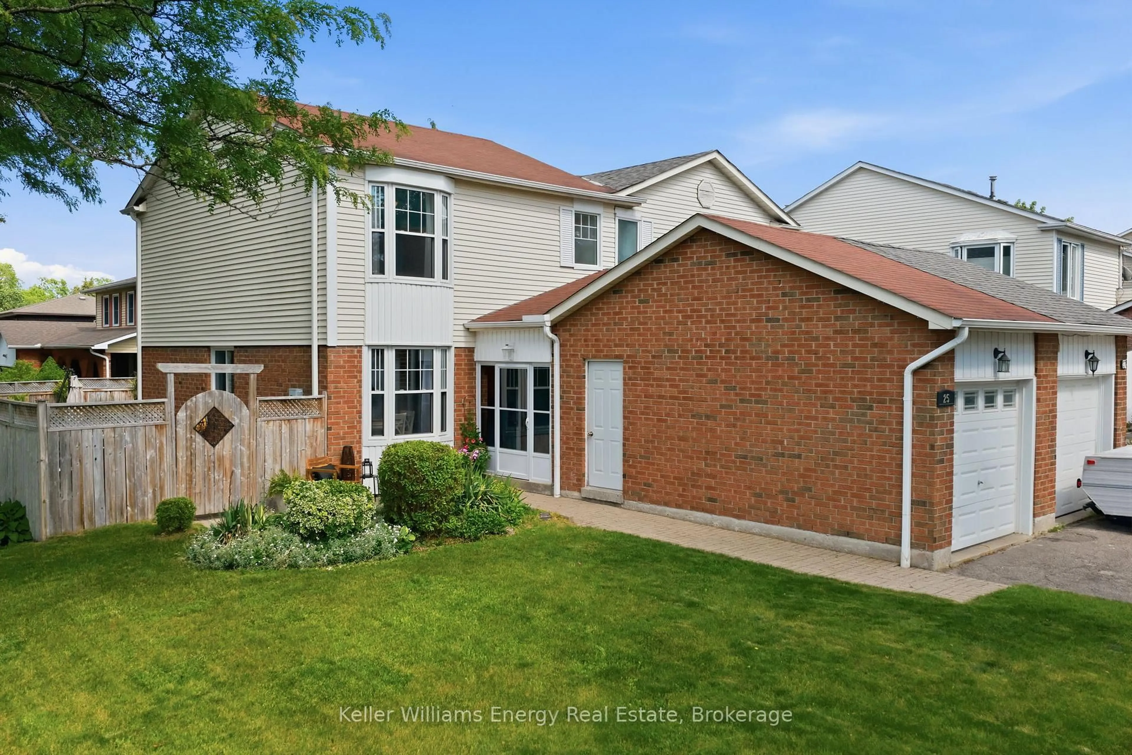 Home with brick exterior material, street for 25 Habitant Cres, Whitby Ontario L1P 1E1