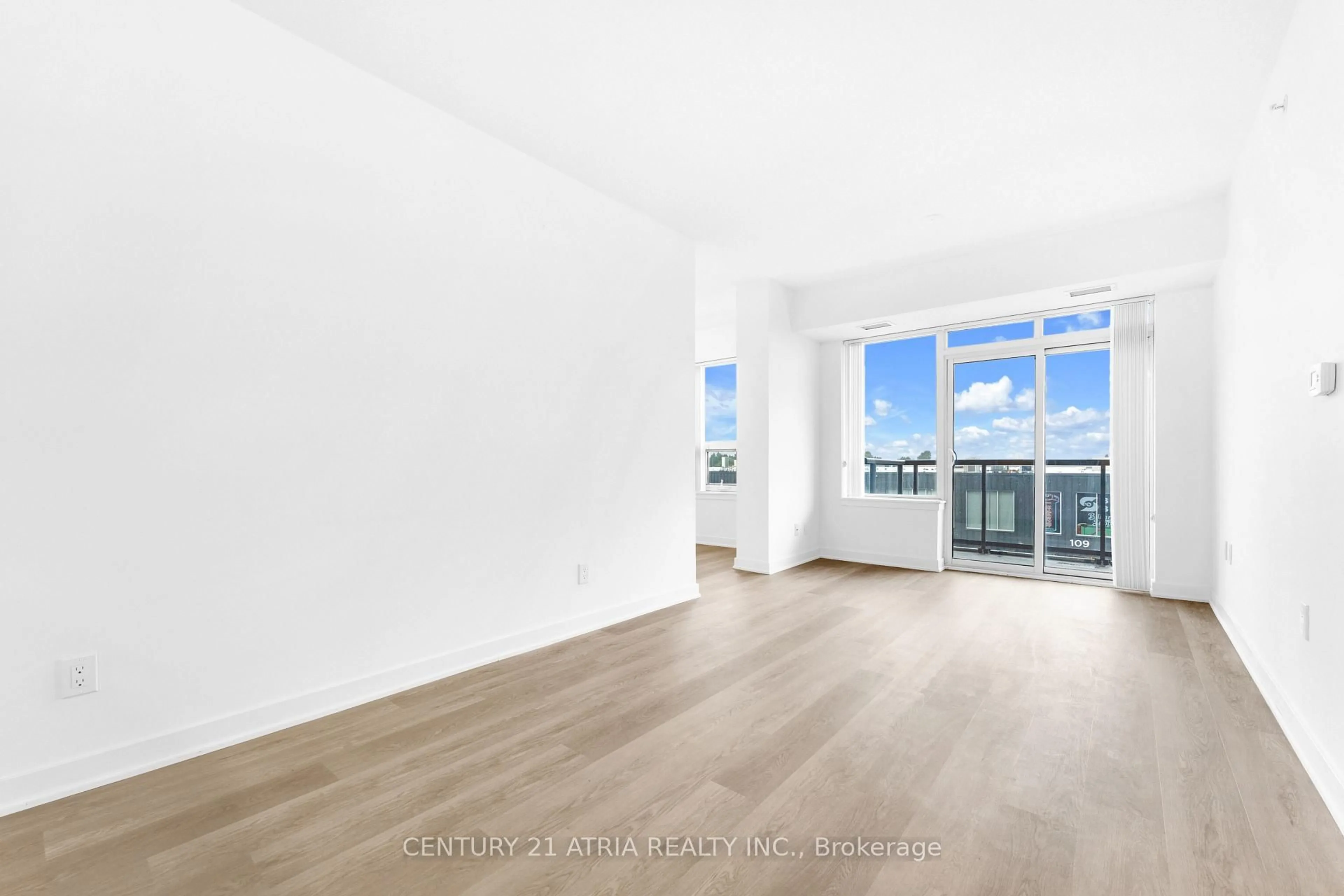A pic of a room for 1038 McNicoll Ave #313, Toronto Ontario M1W 2J6