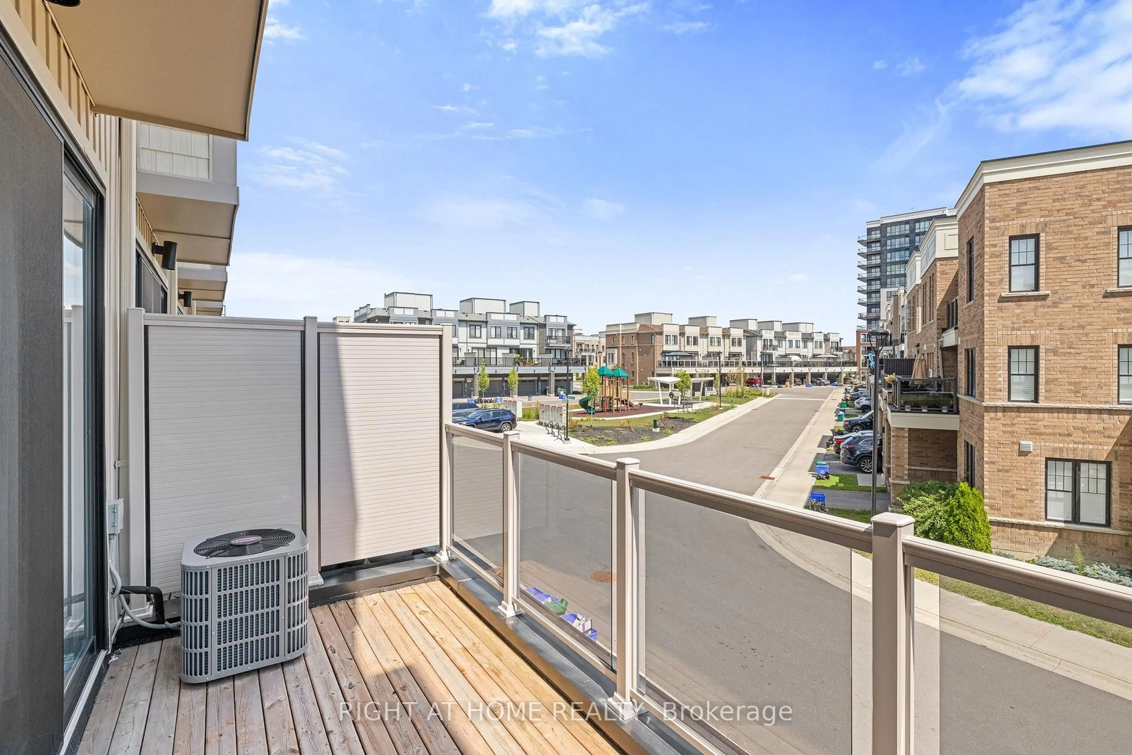 Balcony in the apartment, city buildings view from balcony for 1475 Green Rd, Clarington Ontario L1C 7E8