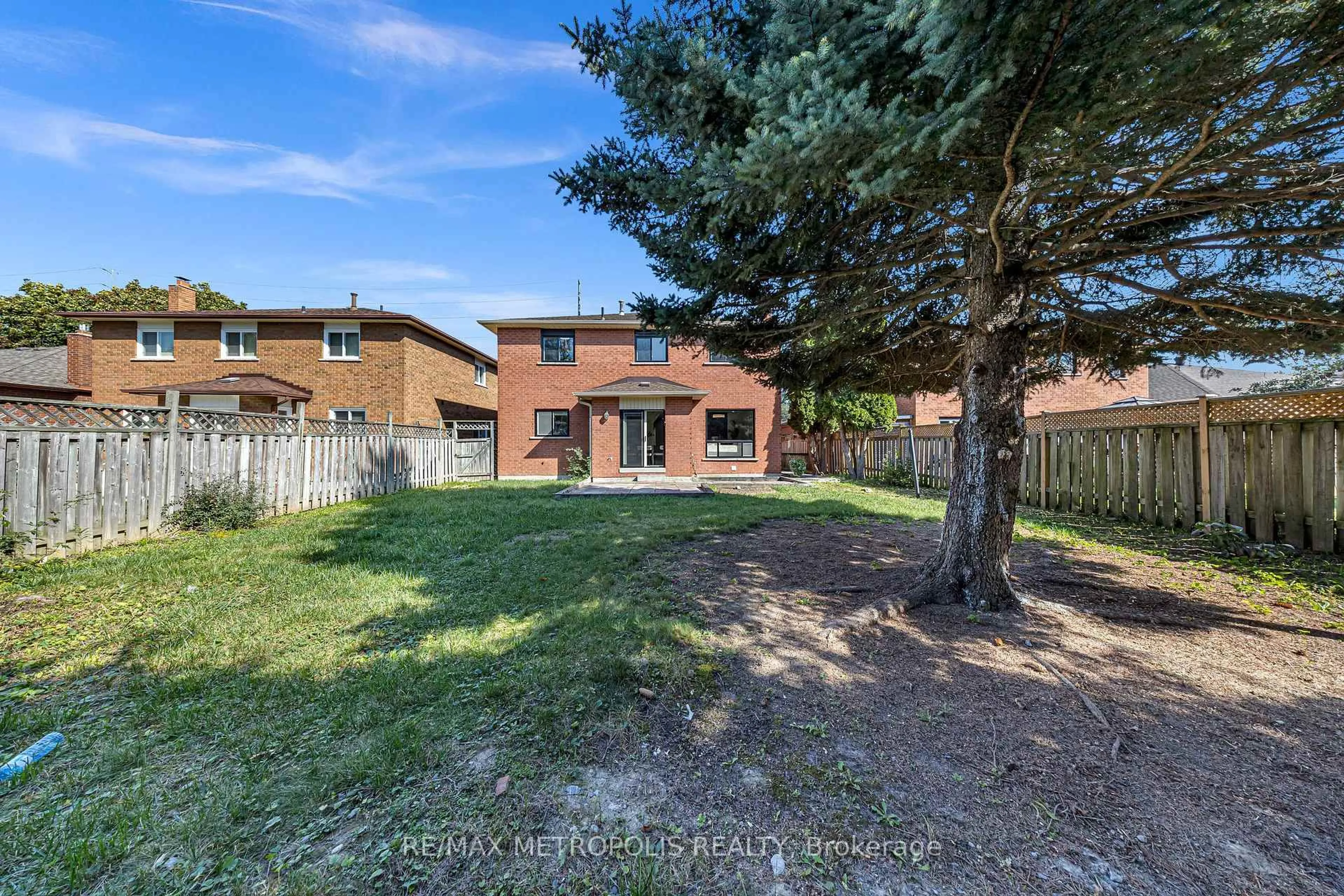 Unknown for 296 Thornton Rd, Oshawa Ontario L1J 6T7