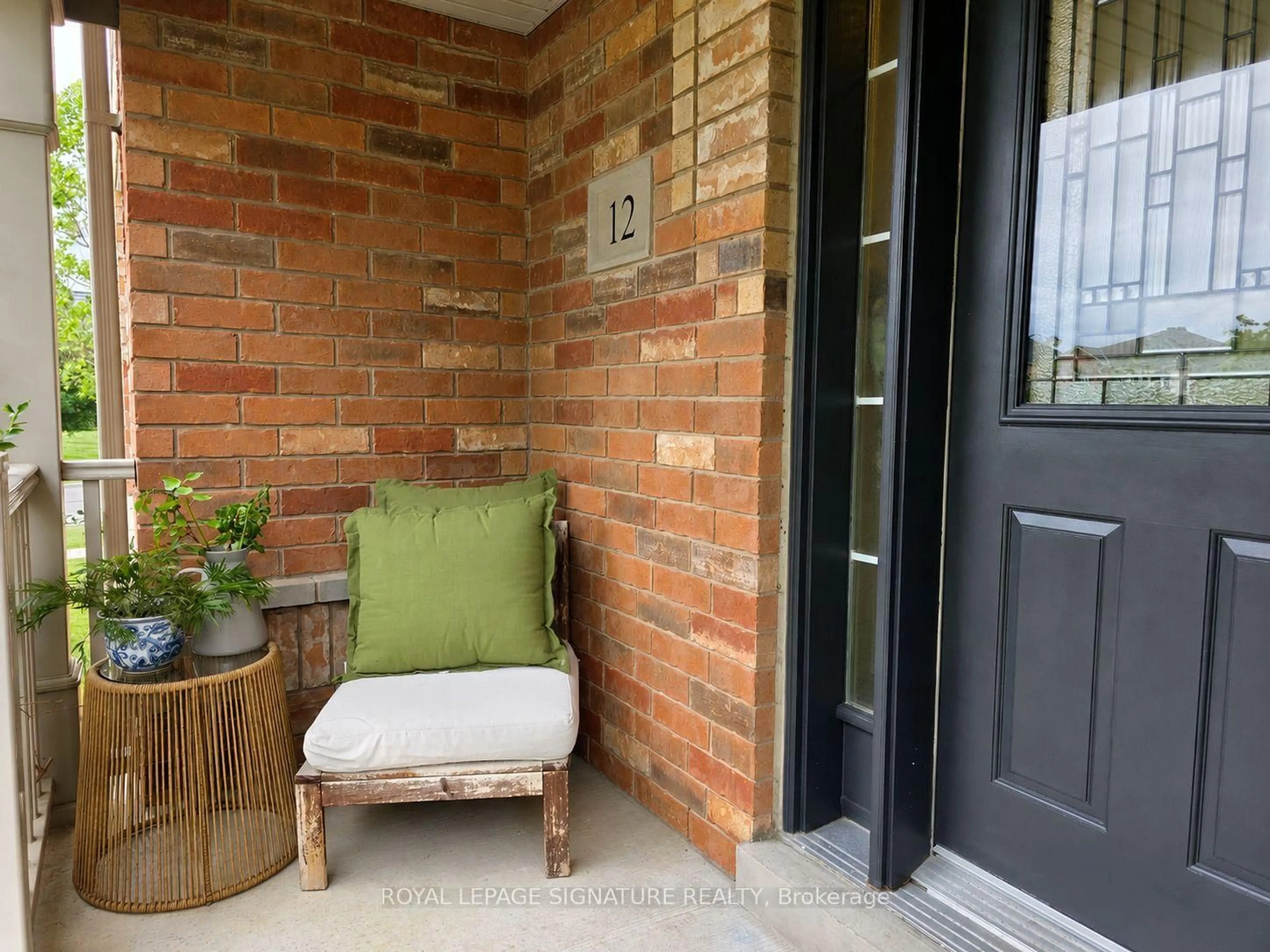 Indoor entryway for 12 Blytheway Gate, Ajax Ontario L1T 0J5
