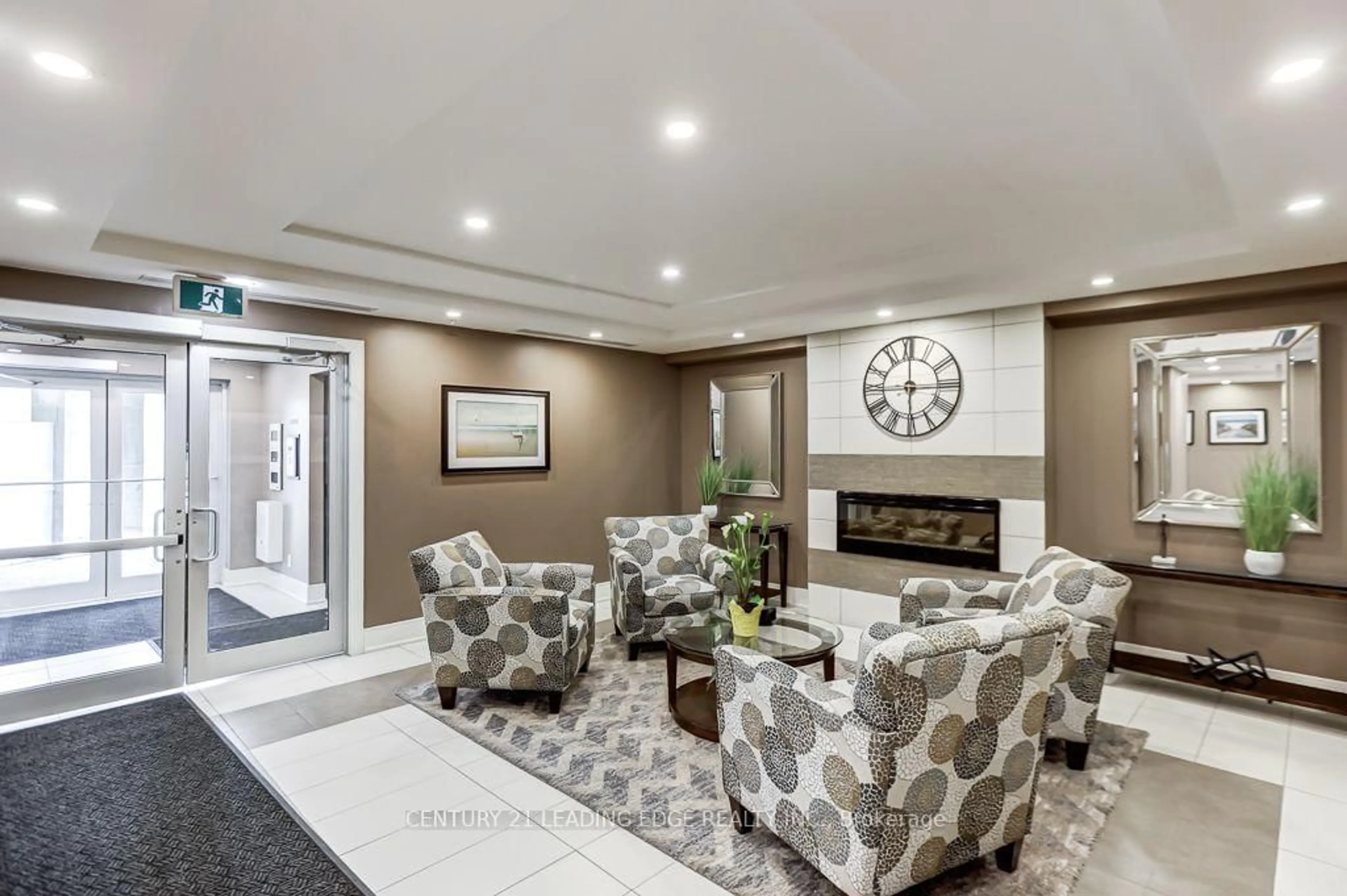 Lobby for 660 Gordon St #209, Whitby Ontario L1N 9X4