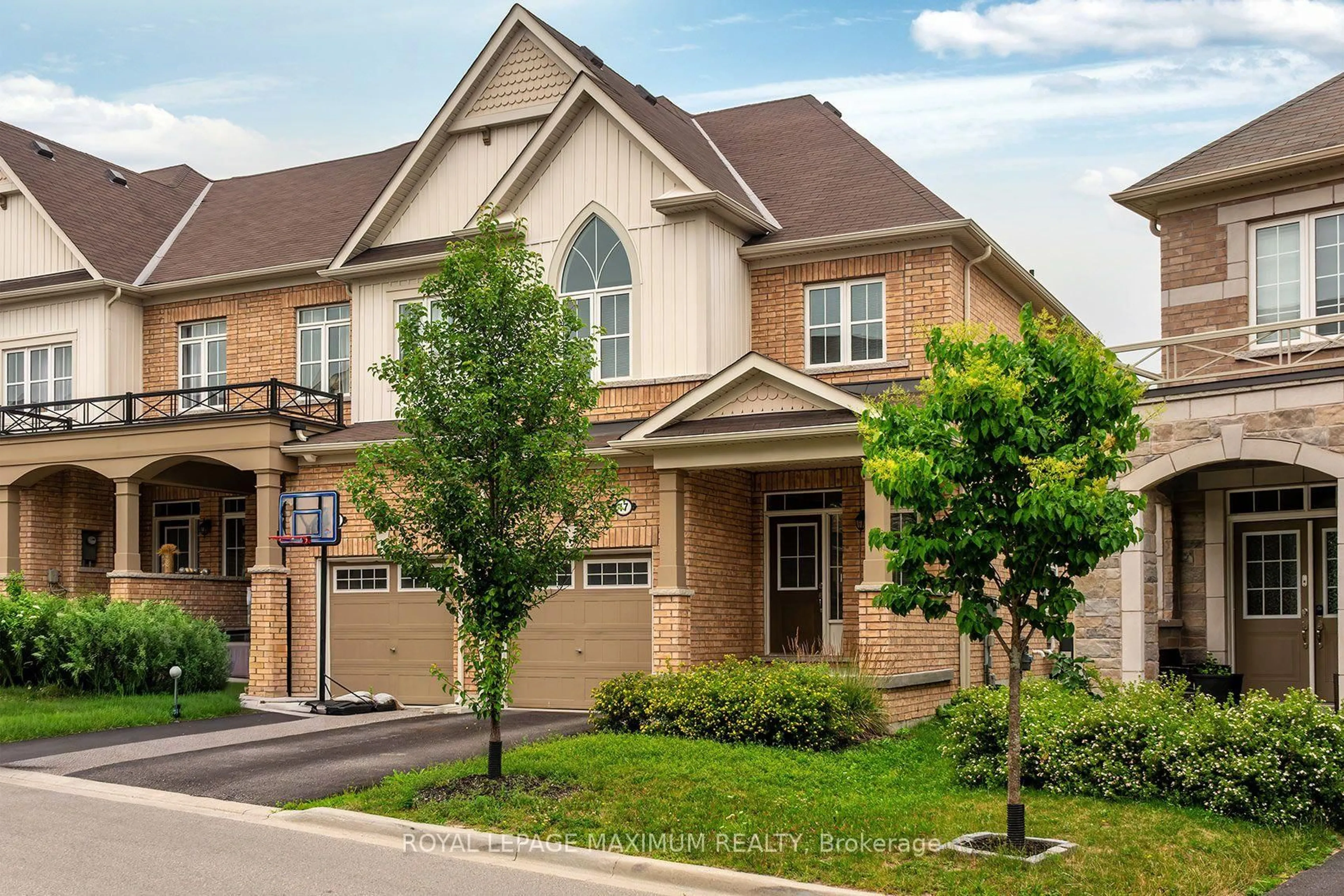 Home with brick exterior material, street for 17 Brent Cres, Clarington Ontario L1C 0V9