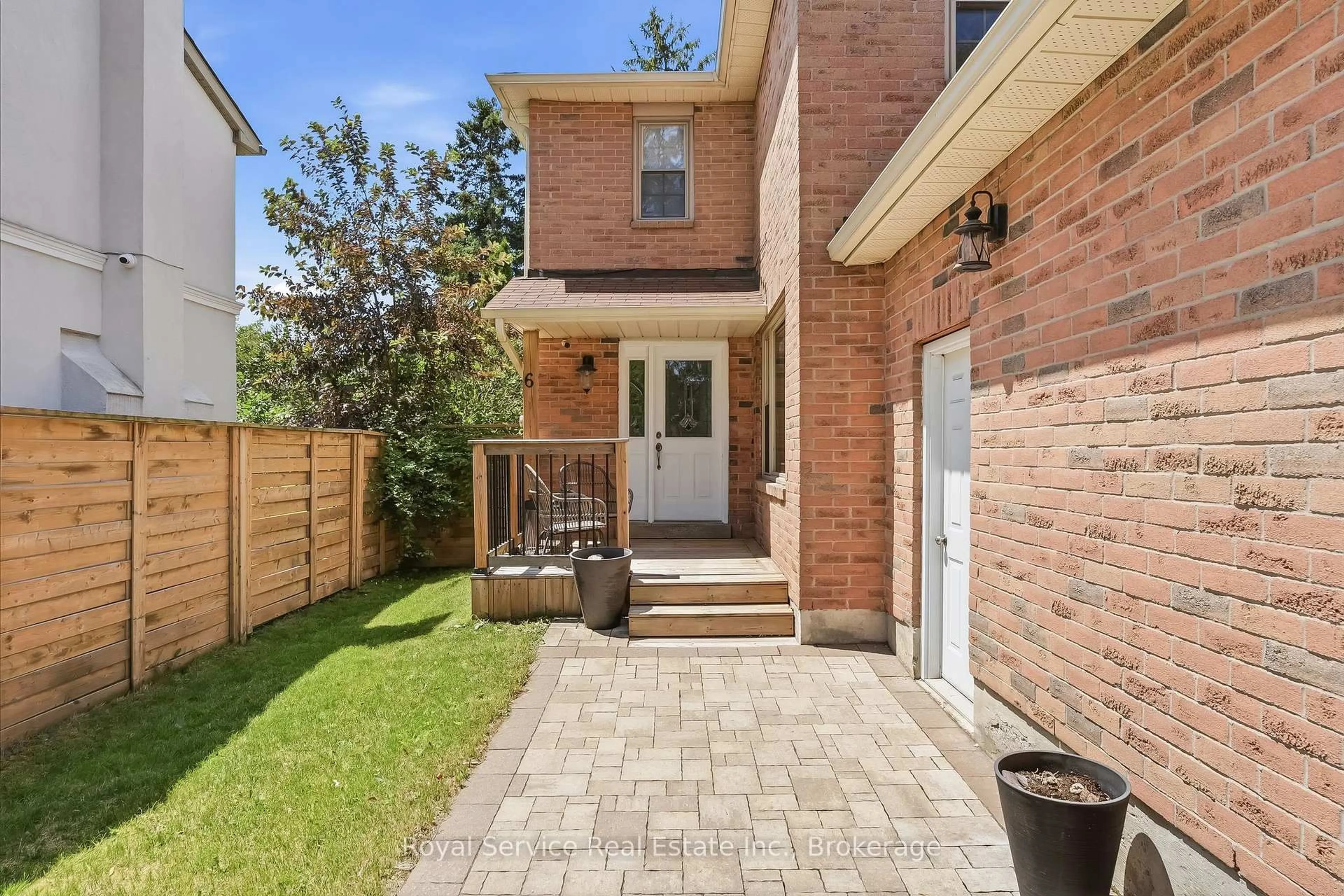 Home with brick exterior material, street for 6 Gilmour Dr, Ajax Ontario L1S 5J8