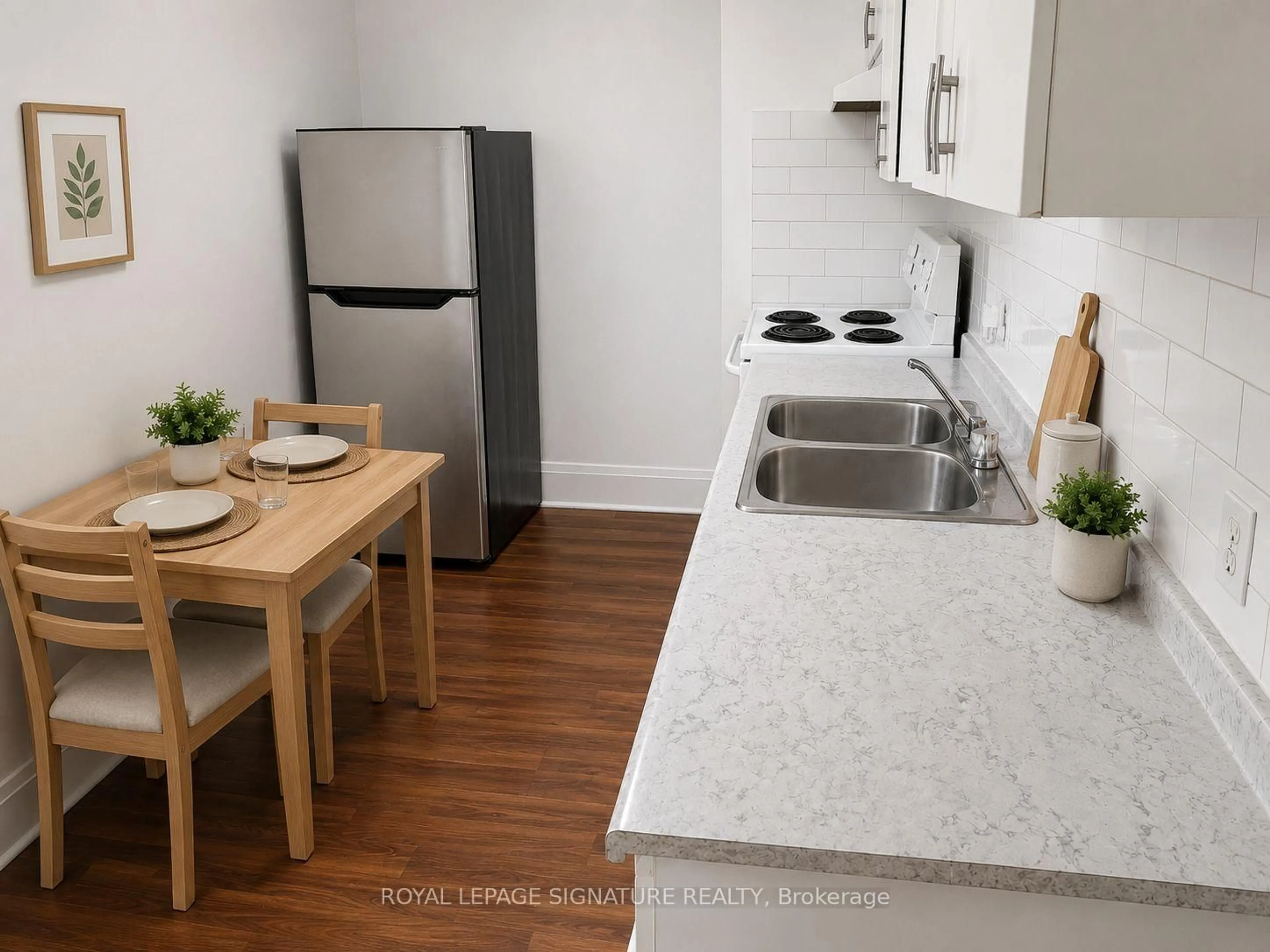 Standard kitchen, wood/laminate floor for 916 Woodbine Ave, Toronto Ontario M4C 4B7
