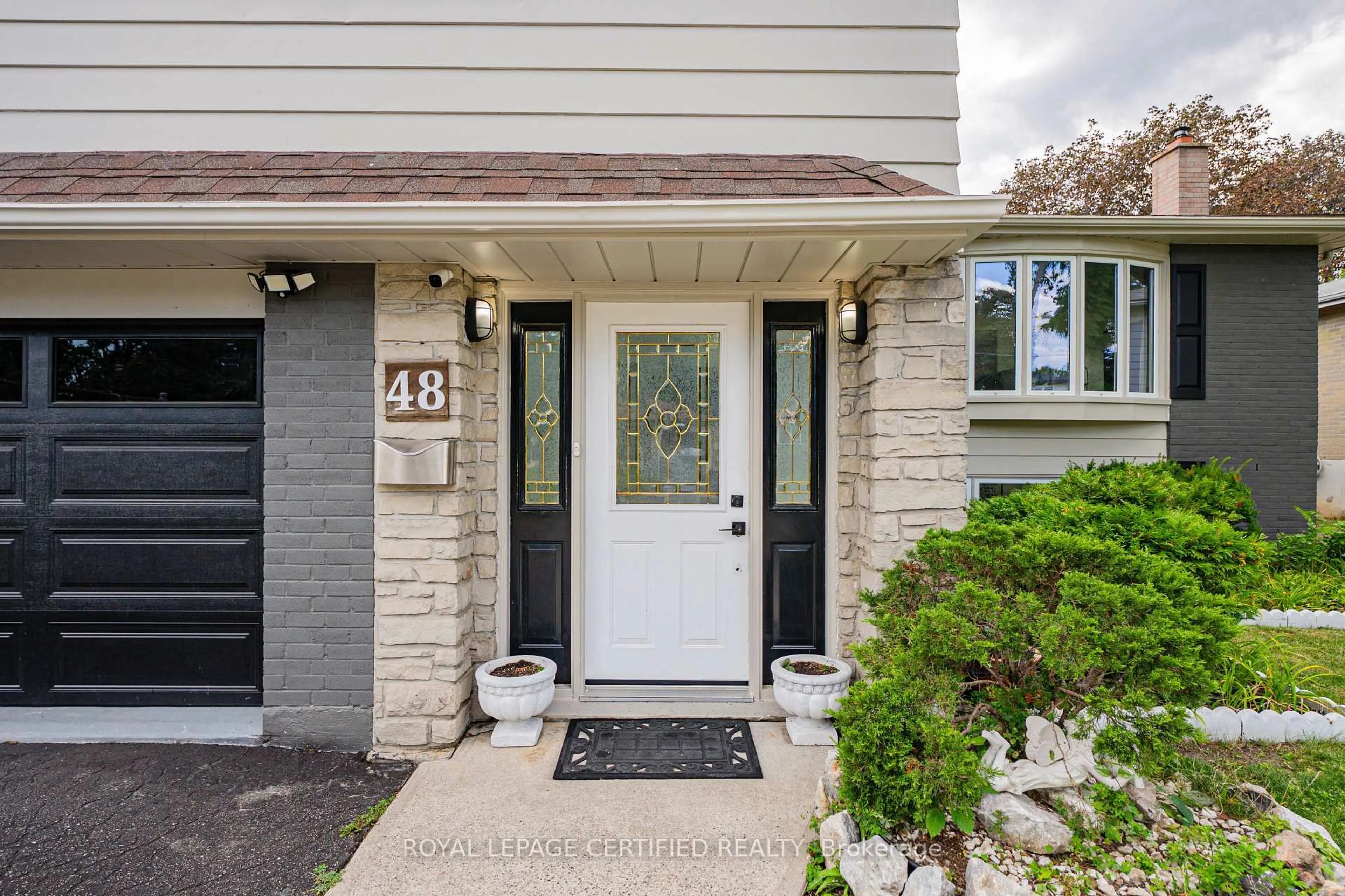 Unknown for 48 Highcastle Rd, Toronto Ontario M1E 4N1