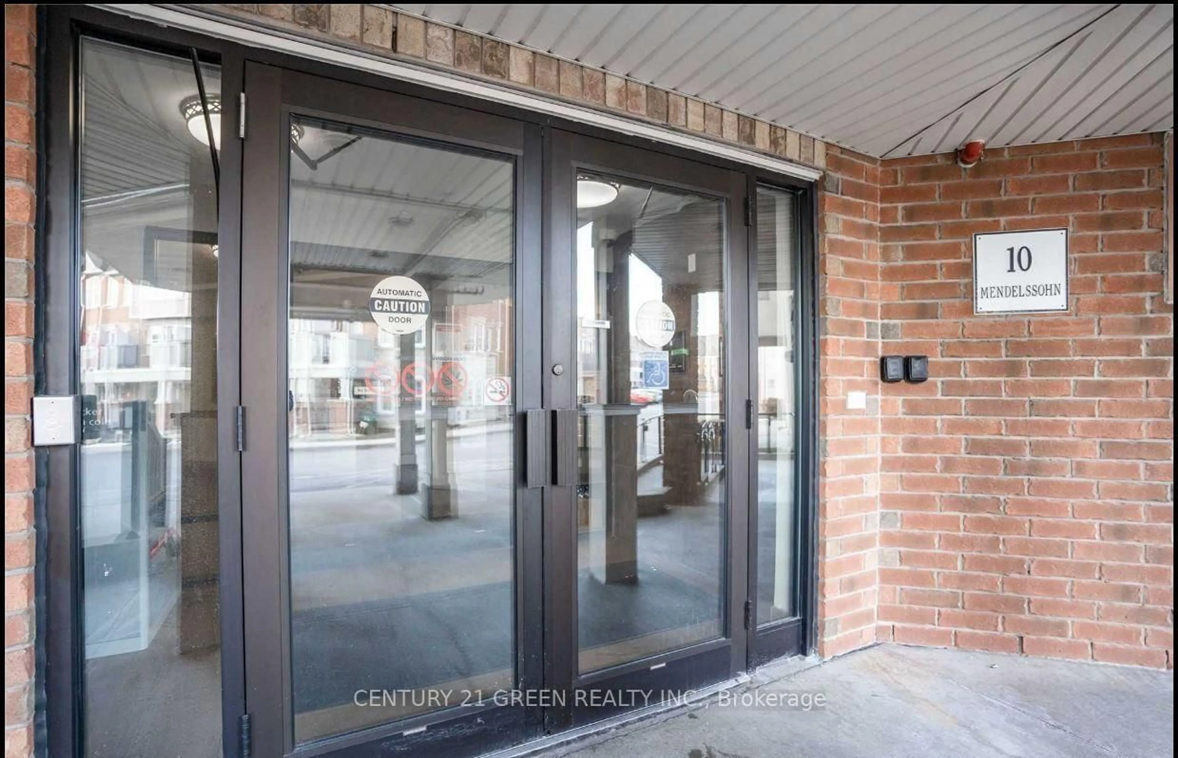 Indoor entryway for 10 Mendelssohn St #409, Toronto Ontario M1L 0G7
