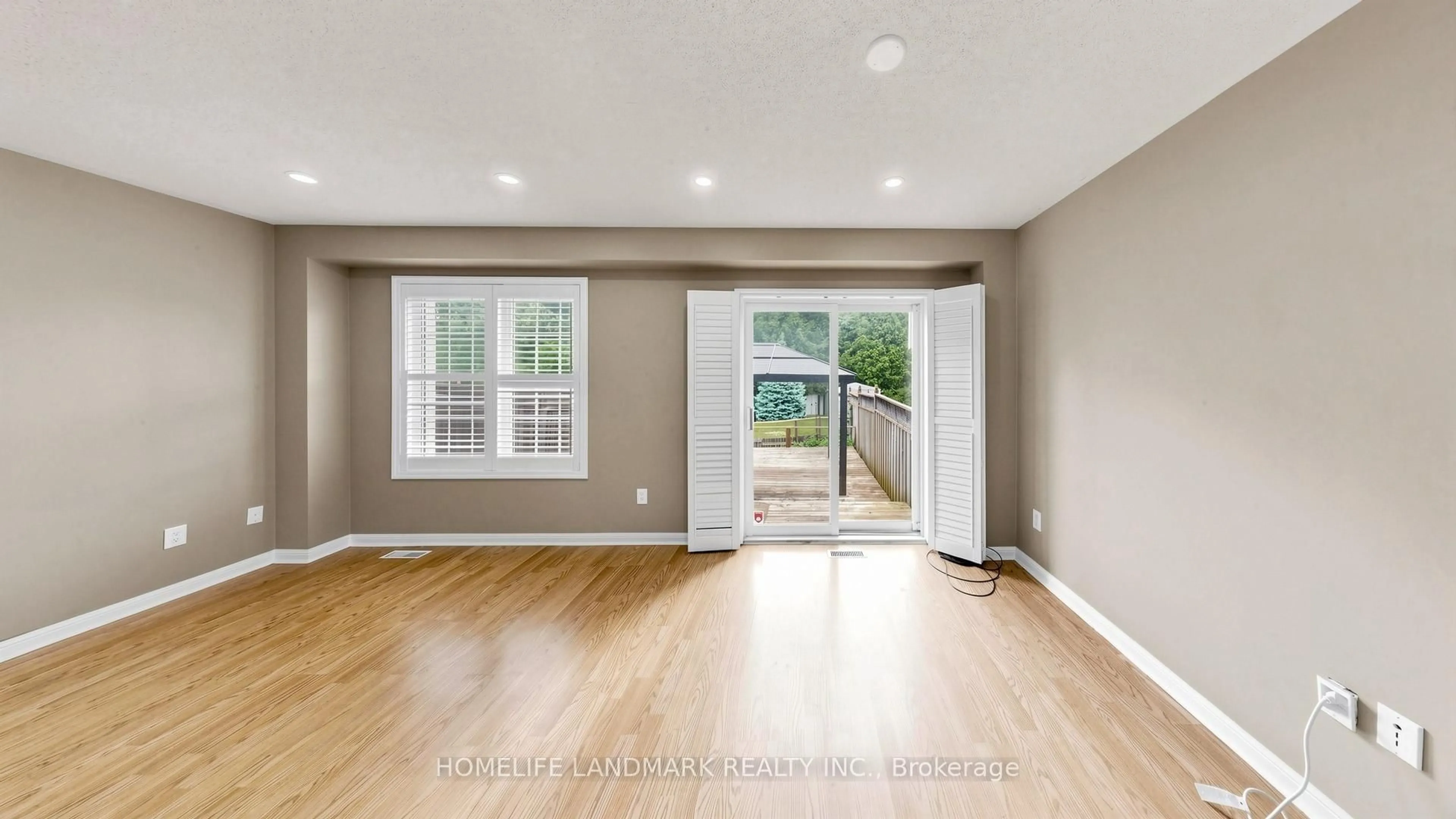 Unknown for 78 Bonello Cres, Whitby Ontario L1R 3N7