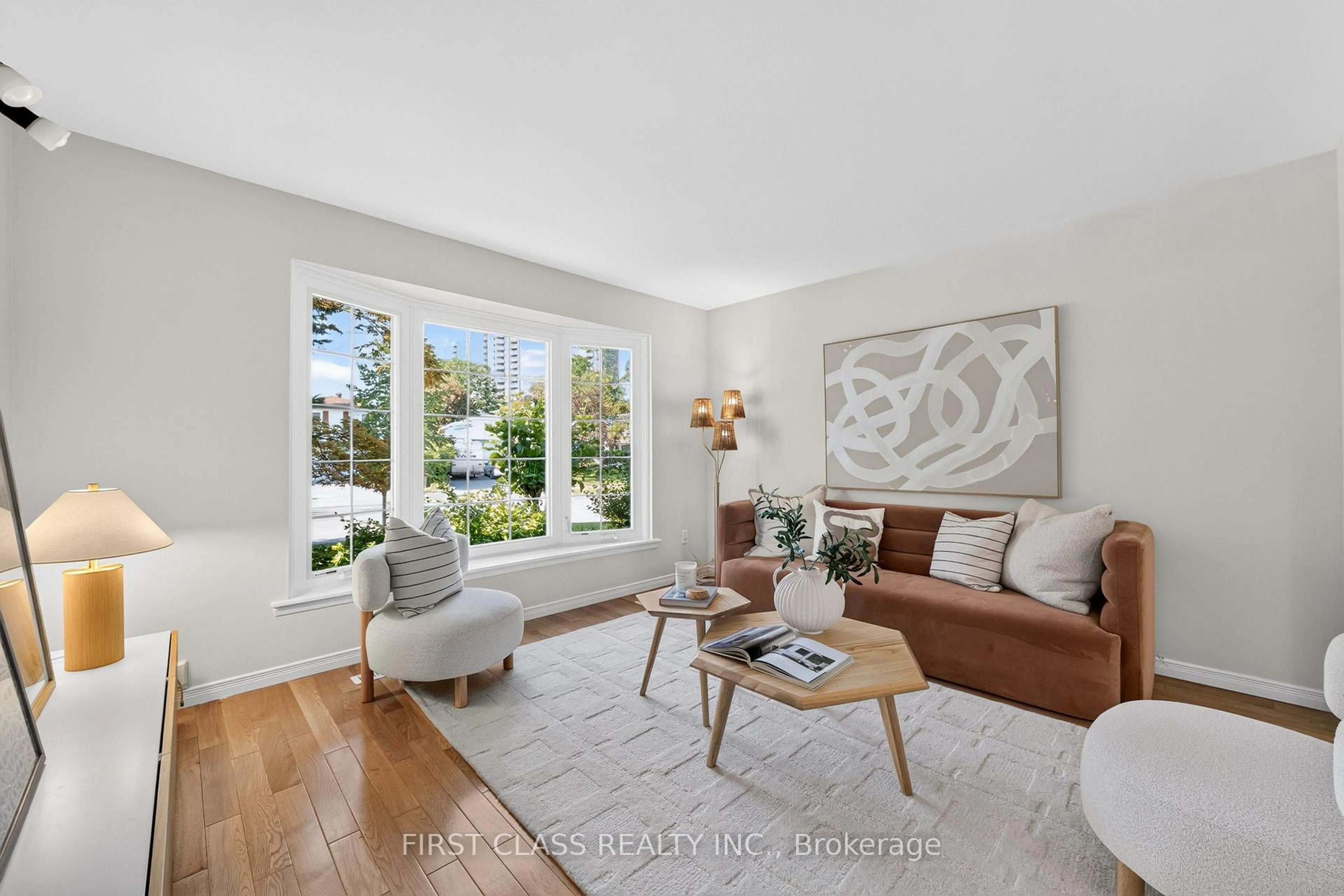 Living room with furniture, unknown for 58 Briarscross Blvd, Toronto Ontario M1S 3K5