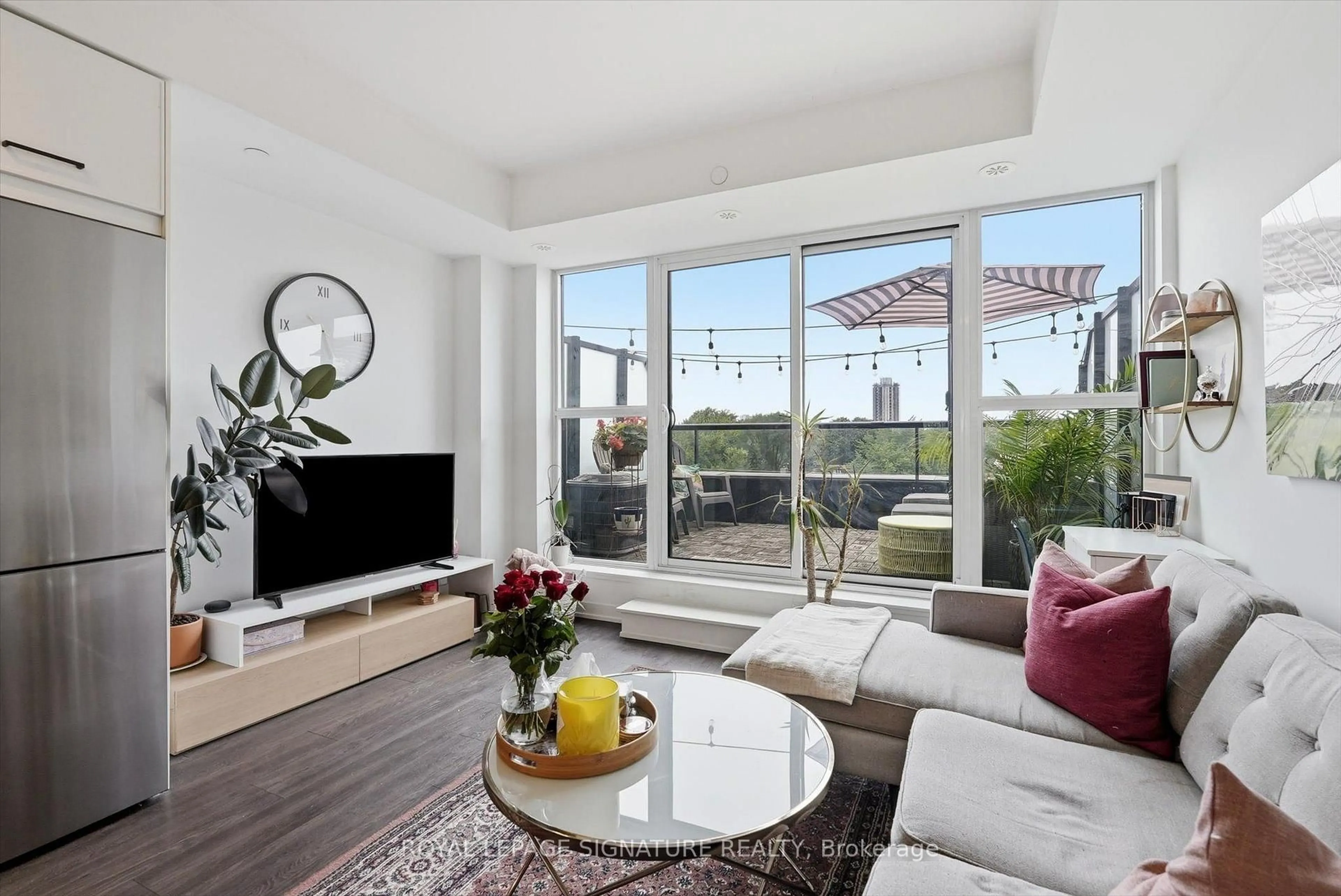 Living room with furniture, unknown for 899 Queen St #503, Toronto Ontario M4M 0C8