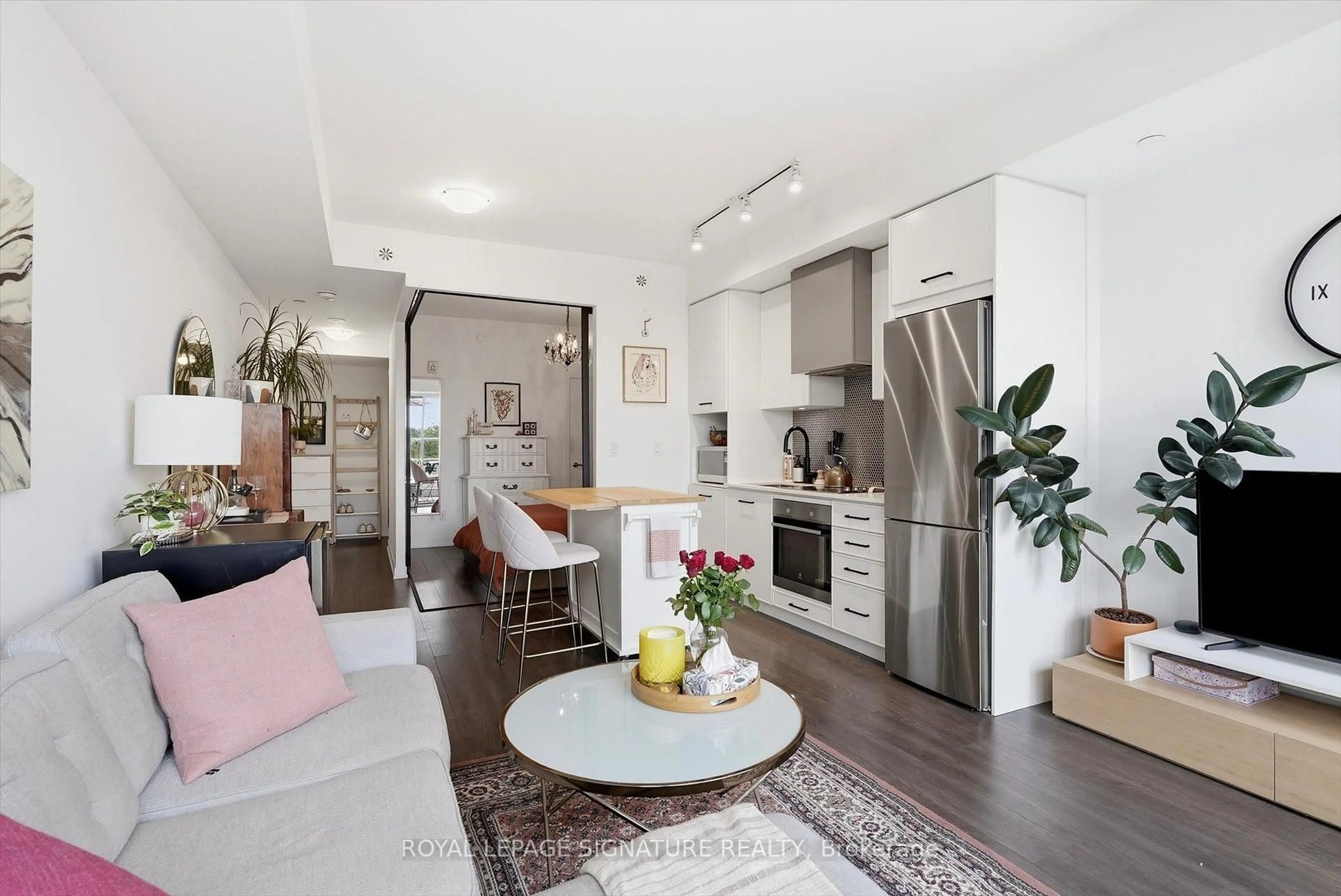 Open concept kitchen, unknown for 899 Queen St #503, Toronto Ontario M4M 0C8