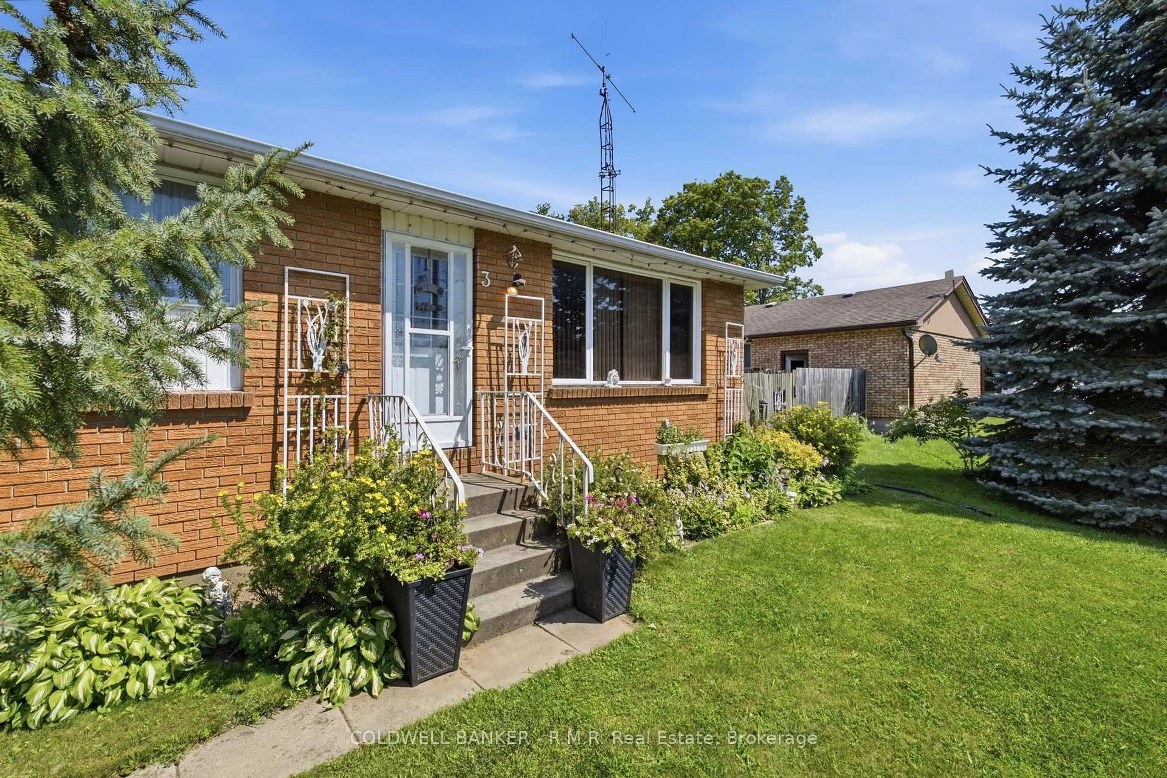 Home with brick exterior material, street for 3 Coleman Cres, Scugog Ontario L1B 1K0