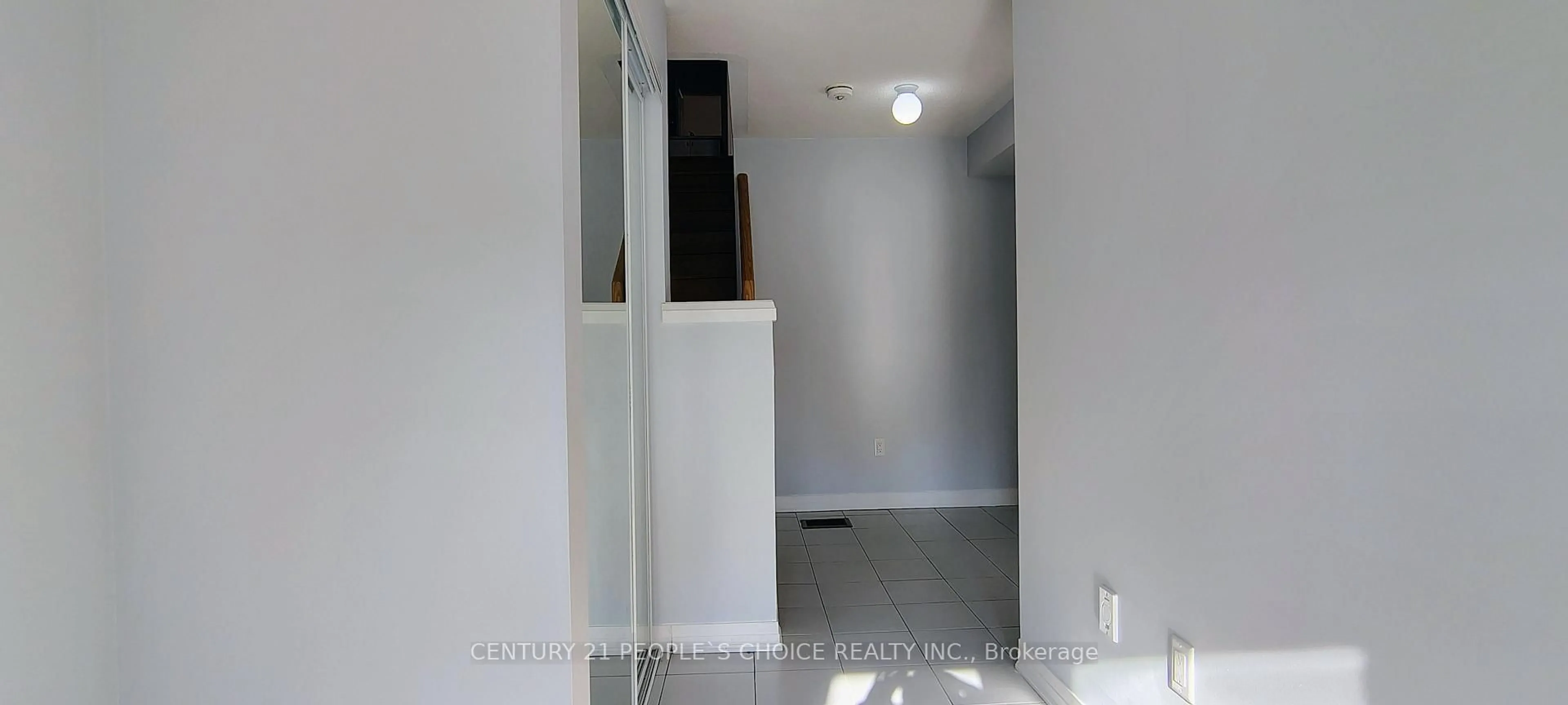 A pic of a room for 1569 Green Rd, Clarington Ontario L1C 7E5