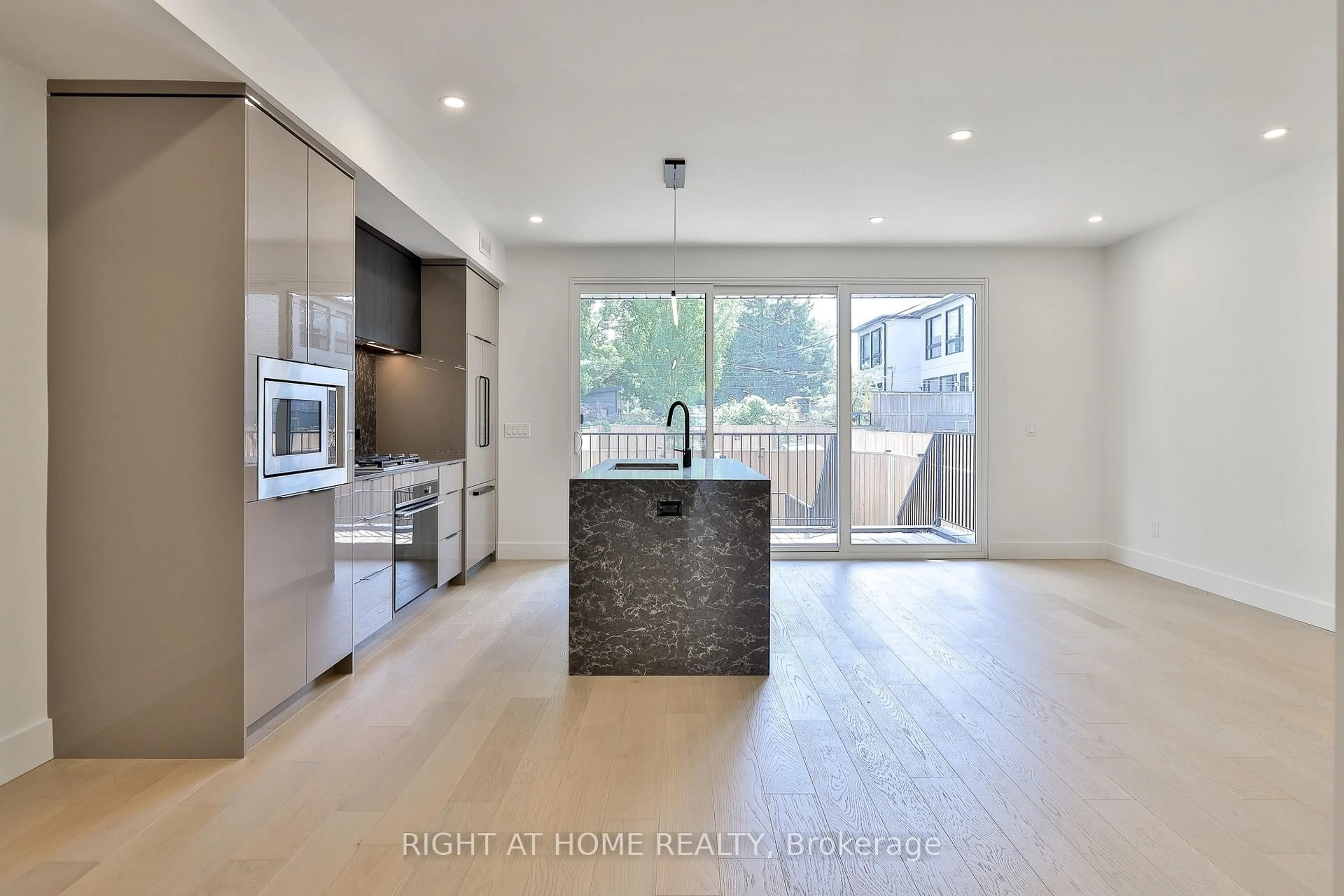 Open concept kitchen, unknown for 2343 Gerrard St #Ground Floor, Toronto Ontario M4E 2E6