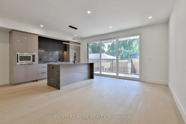 2343 Gerrard St #Ground Floor, Toronto 5