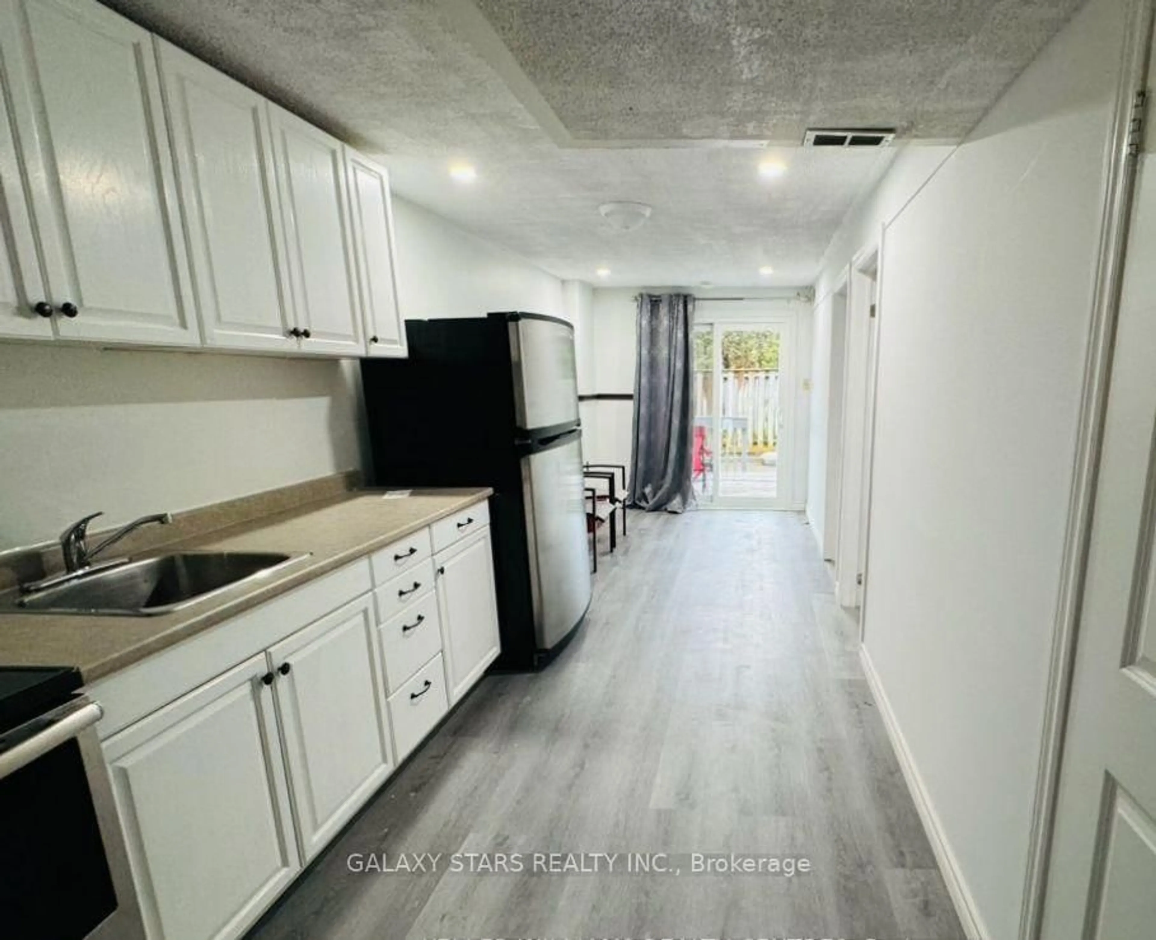 Unknown for 1995 Pine Grove Ave #26, Pickering Ontario L1V 6W4