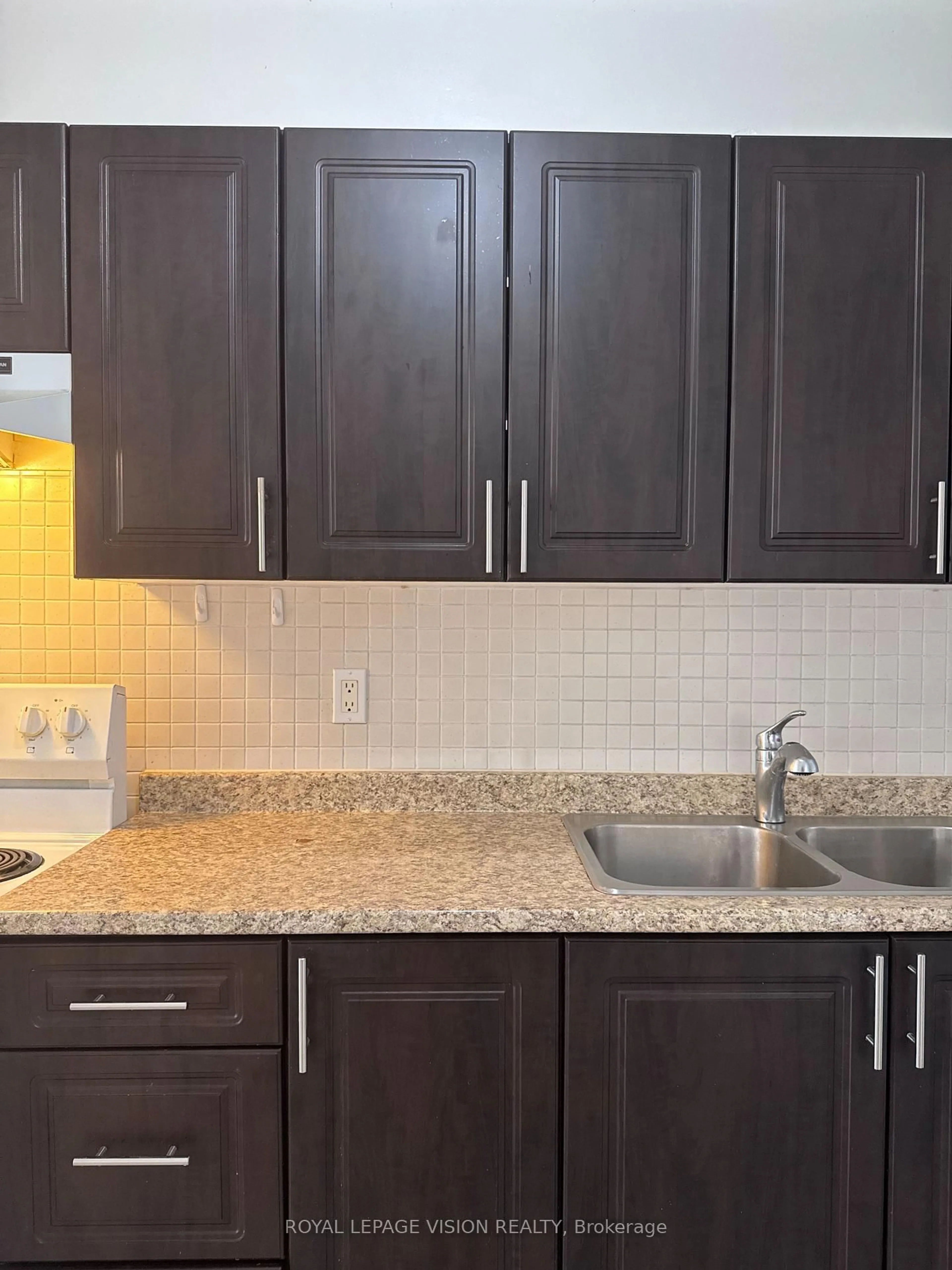 Standard kitchen, ceramic/tile floor for 5 Massey Sq #2801, Toronto Ontario M4C 5L6