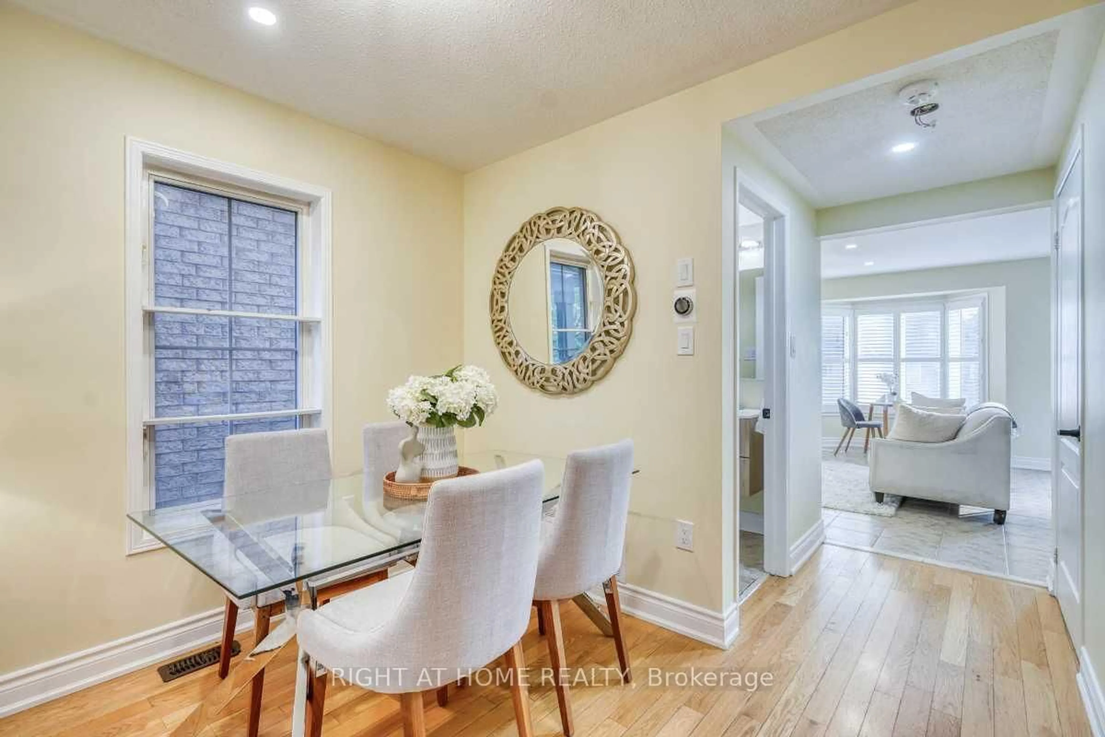Dining room, wood/laminate floor for 2304 Winlord Pl, Oshawa Ontario L1L 0B8