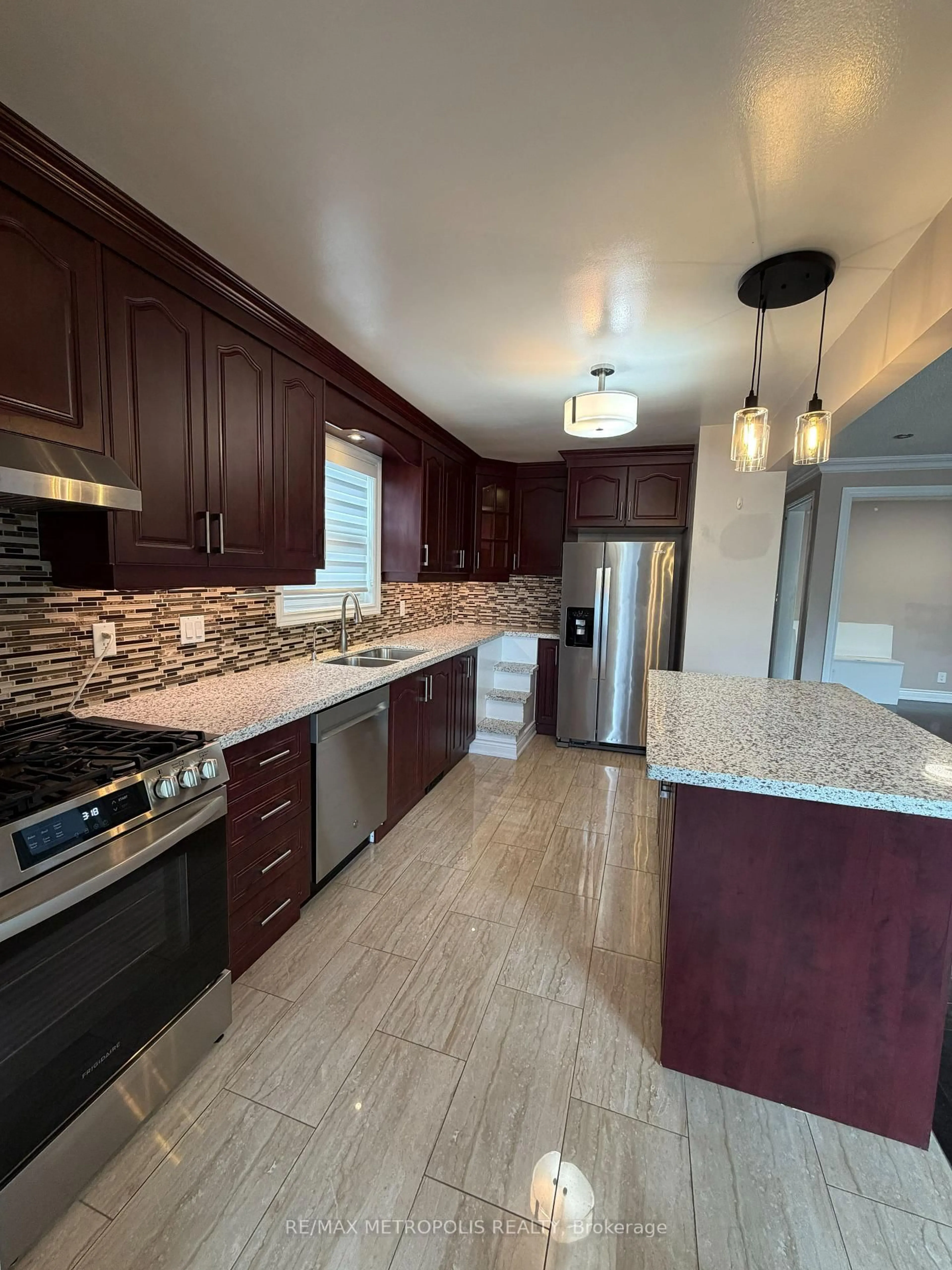 Open concept kitchen, ceramic/tile floor for 37 Lynvalley Cres, Toronto Ontario M1R 2V1