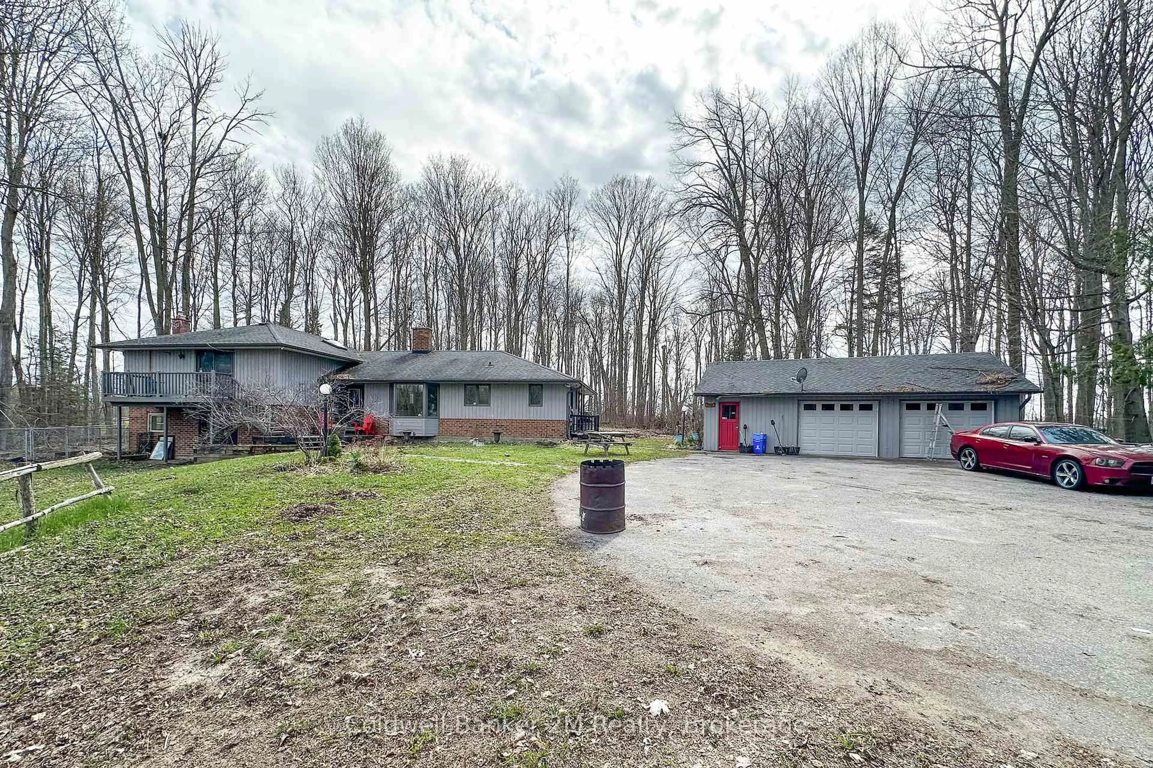 A pic from outside/outdoor area/front of a property/back of a property/a pic from drone, street for 14900 Regional Rd 57, Scugog Ontario L0B 1B0