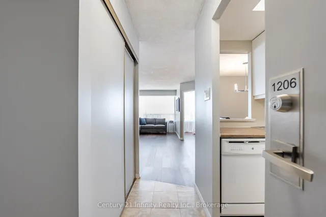5 Greystone Walk Dr #1206, Toronto 2