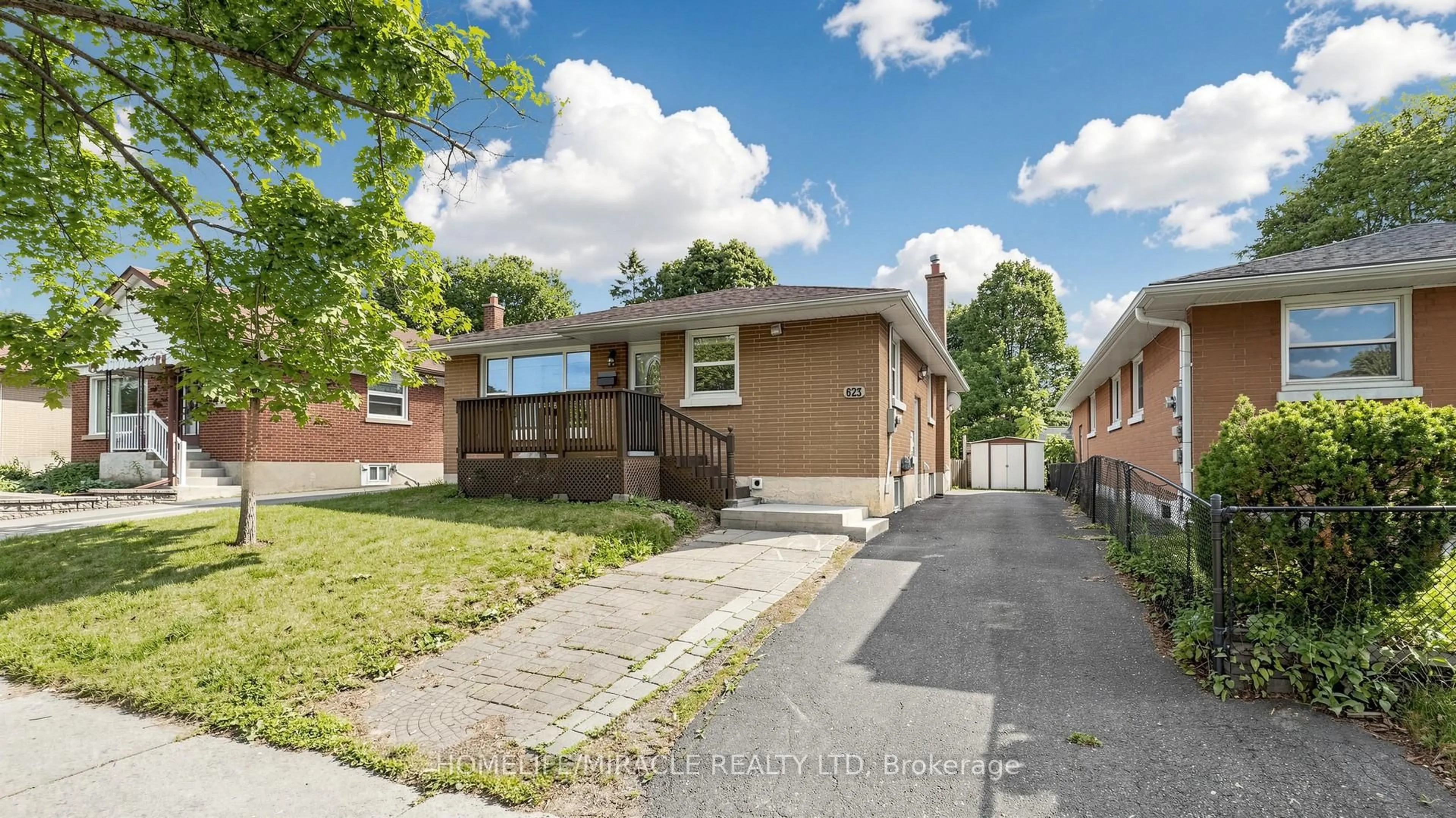 Home with brick exterior material, street for 623 Olive Ave, Oshawa Ontario L1H 2R8