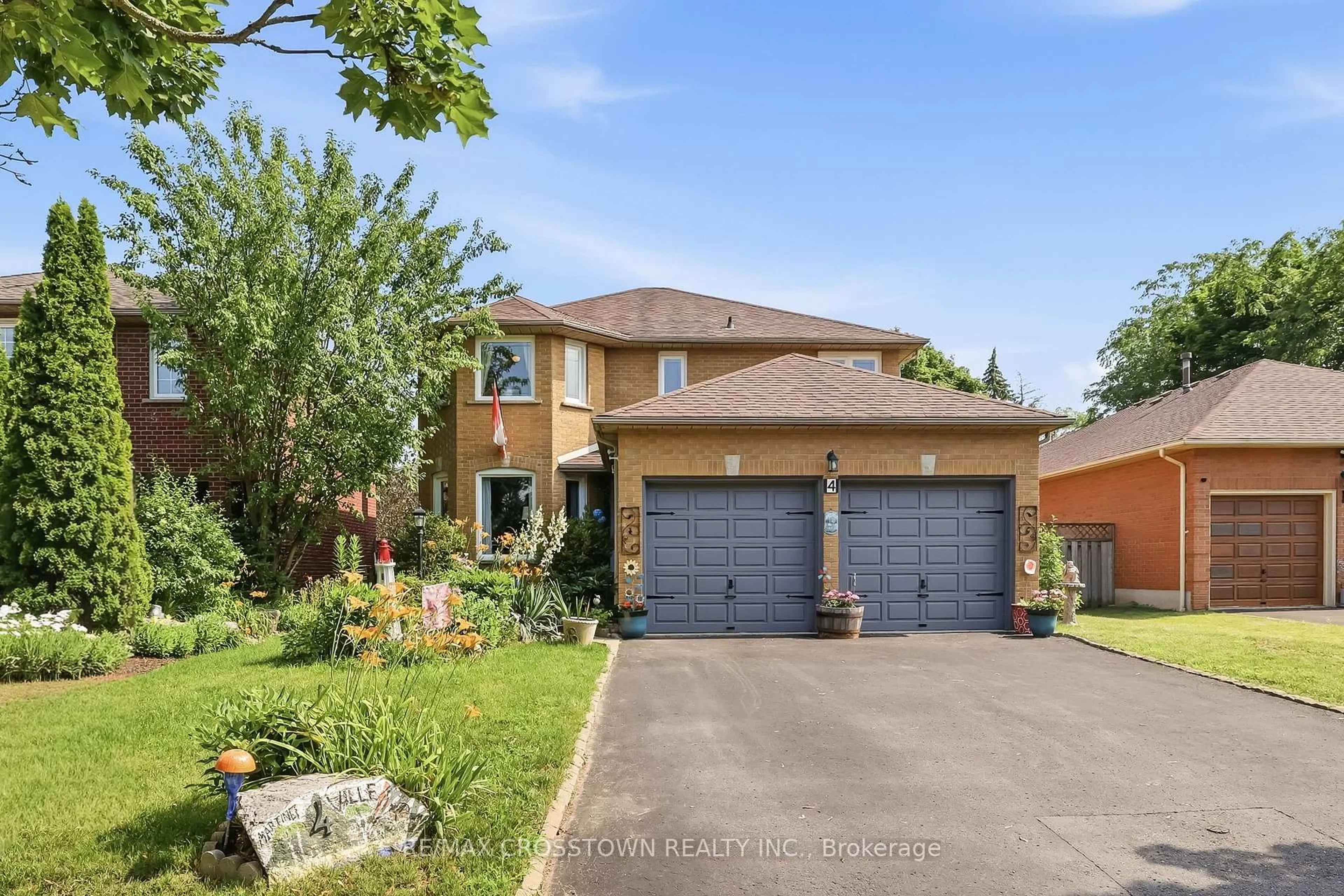 Home with brick exterior material, street for 4 Martinet St, Whitby Ontario L1N 8K8