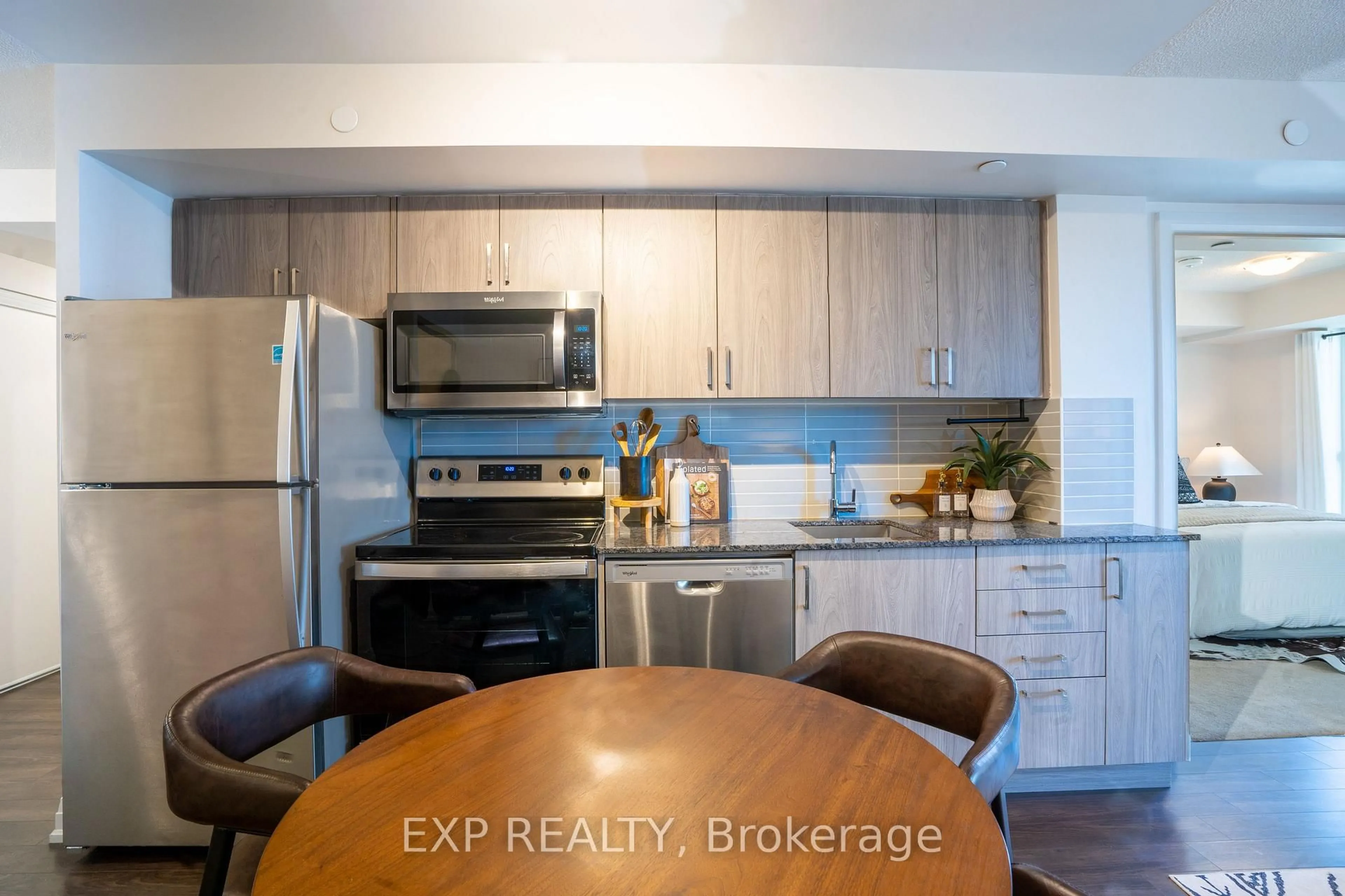 Standard kitchen, unknown for 20 Meadowglen Pl #2410, Toronto Ontario M1G 0A9