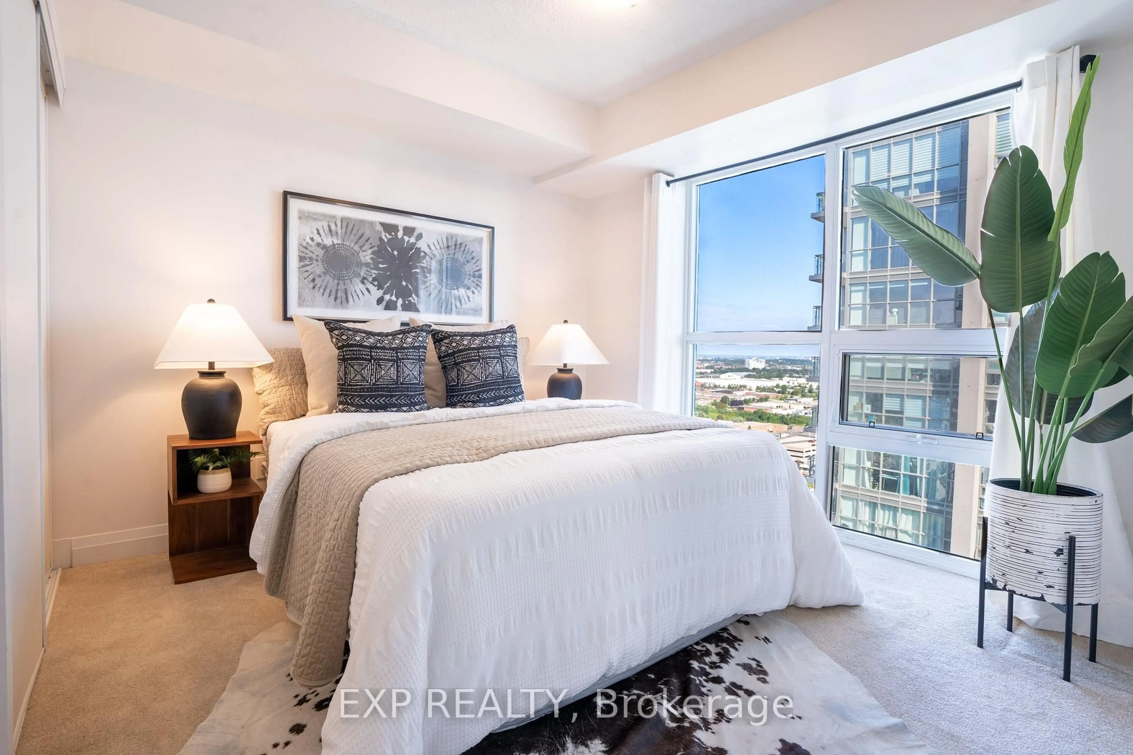 Bedroom with bed, unknown for 20 Meadowglen Pl #2410, Toronto Ontario M1G 0A9
