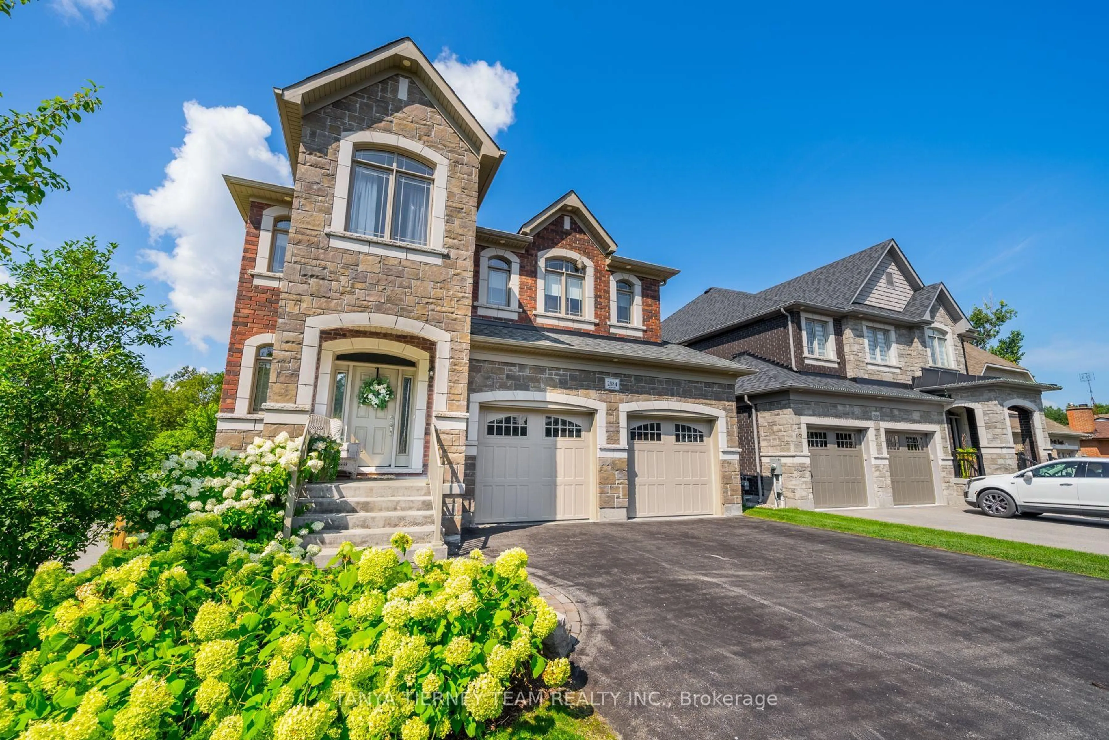 Home with brick exterior material, street for 2884 Trulls Rd, Clarington Ontario L1E 2N4