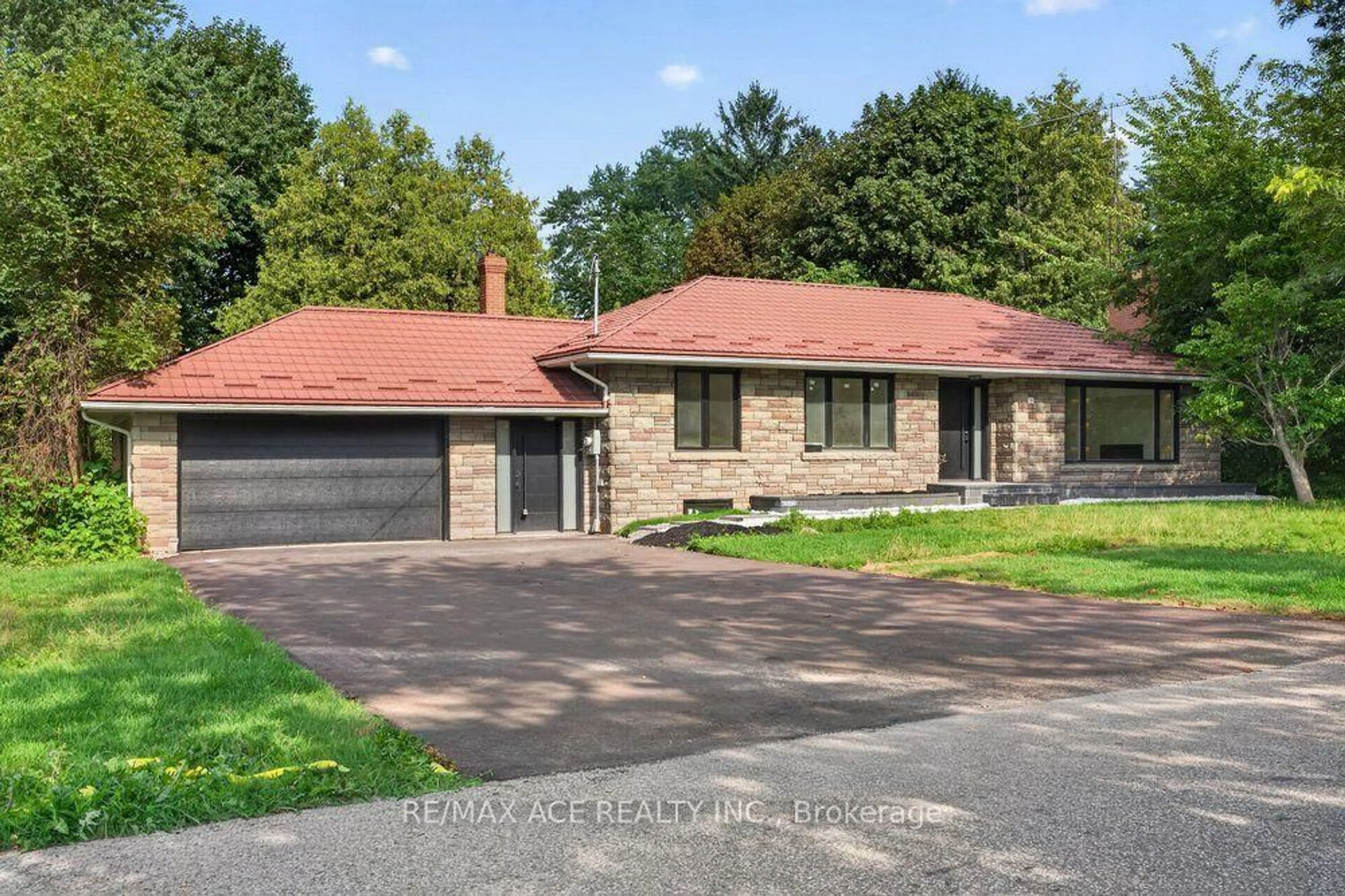 Home with brick exterior material, street for 11 Faircroft Blvd, Toronto Ontario M1N 2W9