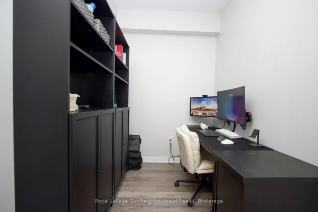65 Shipway Ave #210, Clarington 5
