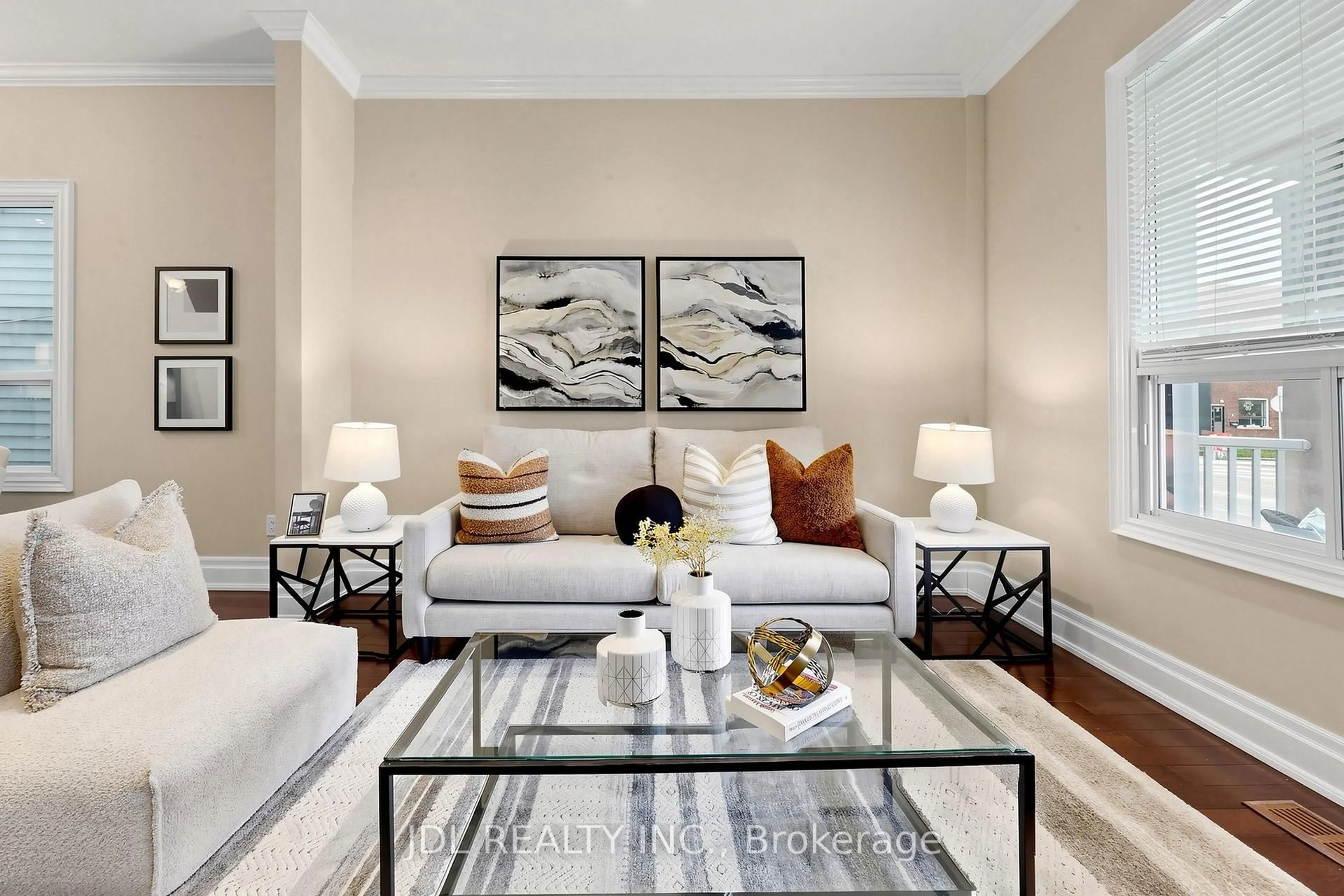Living room with furniture, unknown for 831 Pape Ave, Toronto Ontario M4K 3T4