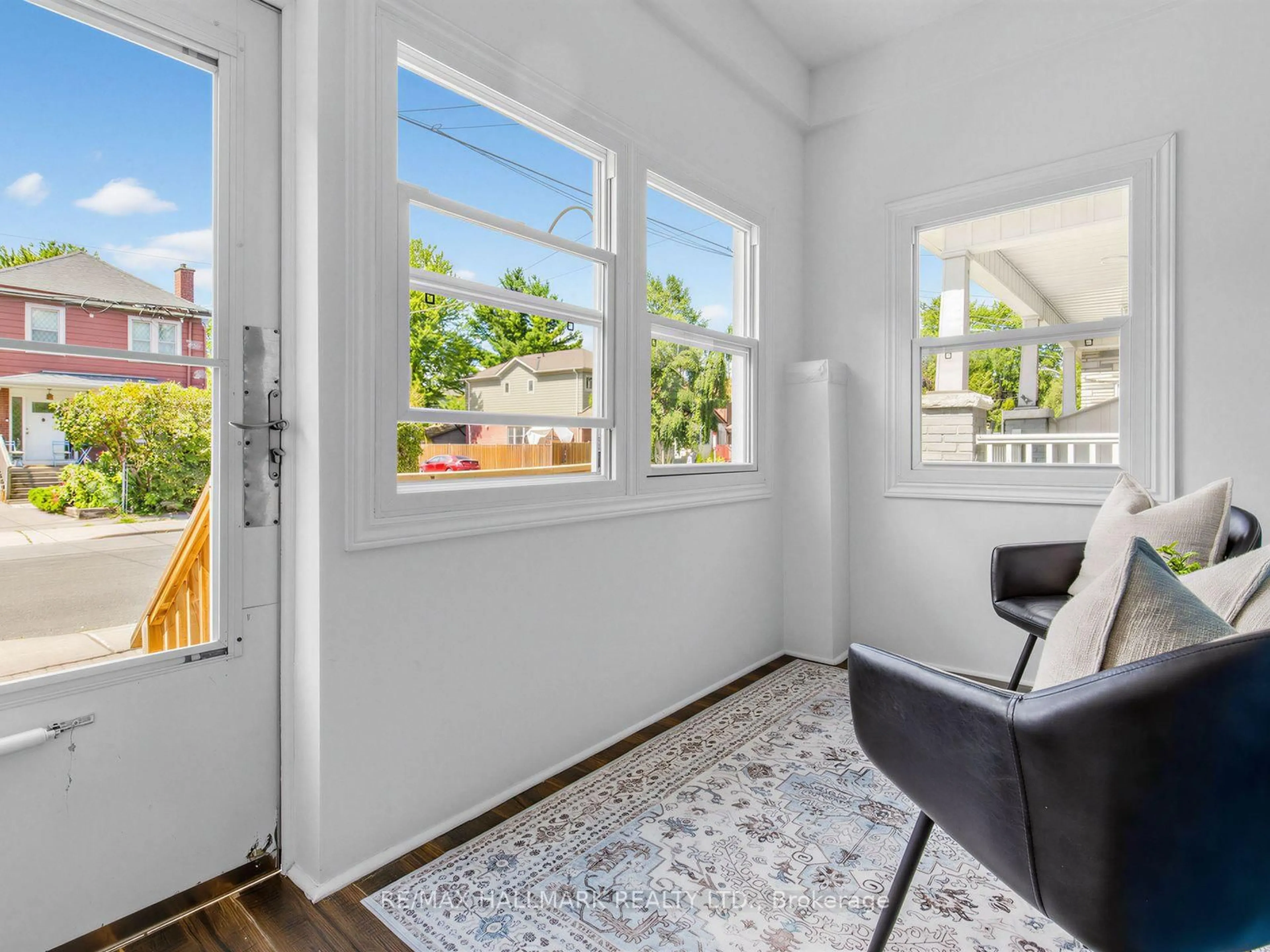 Indoor entryway for 147 Chisholm Ave, Toronto Ontario M4C 4V9