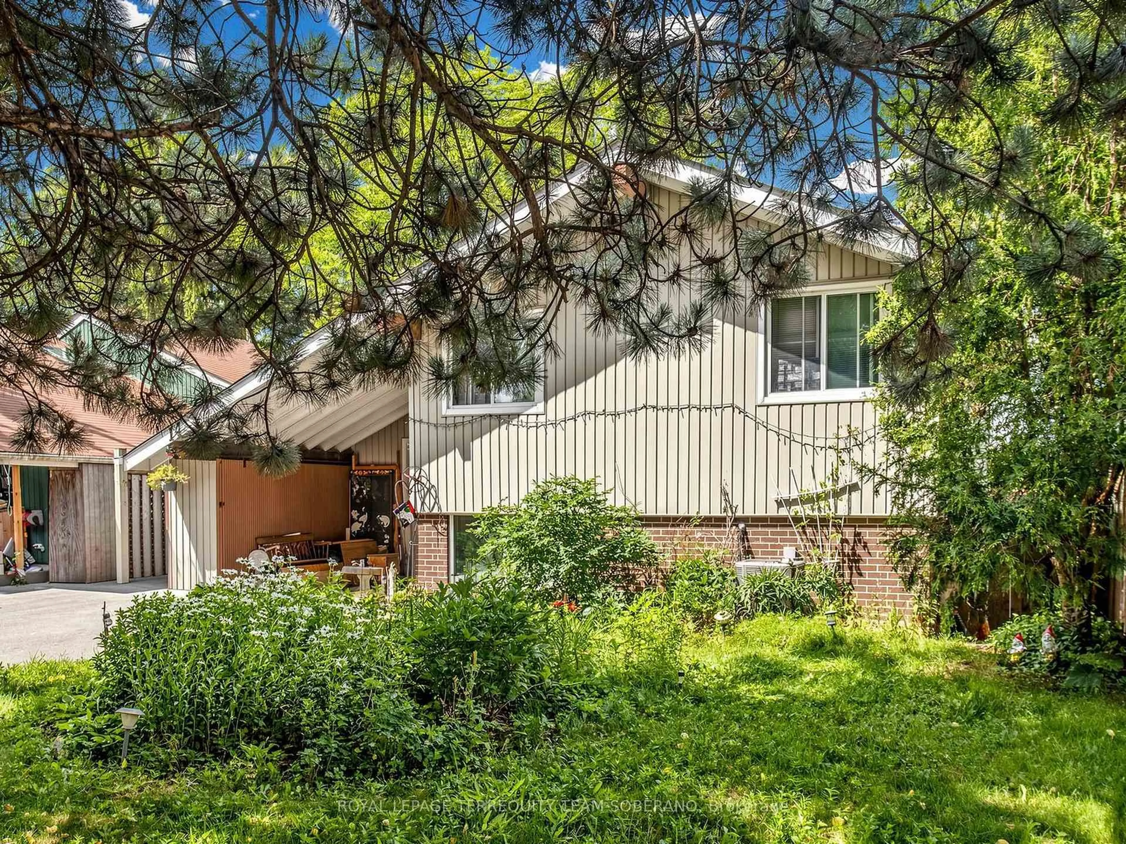 Unknown for 14 Rosswood Cres, Toronto Ontario M1P 3N2