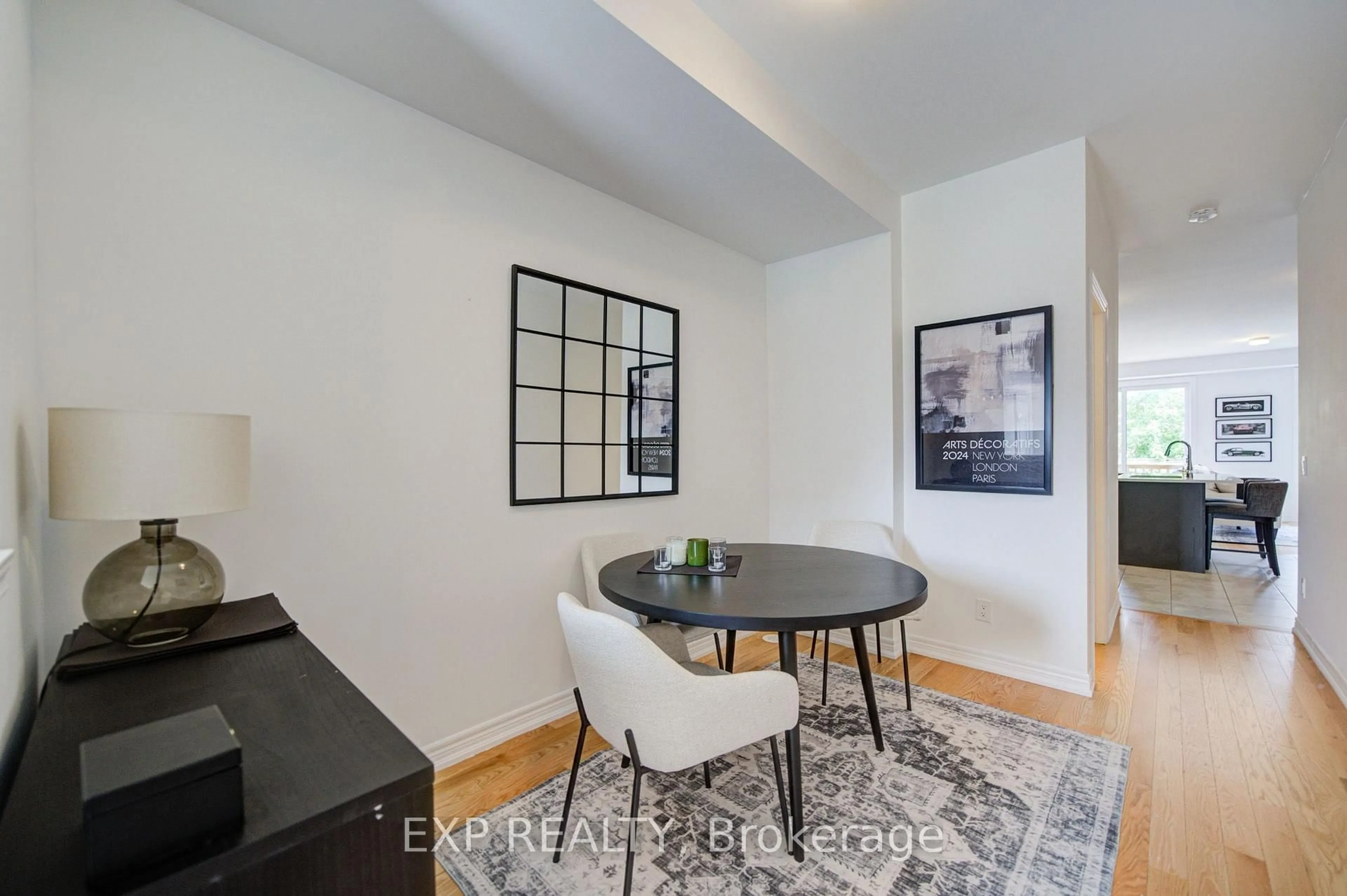 A pic of a room for 29 Sorbara Way, Whitby Ontario L1M 0M4