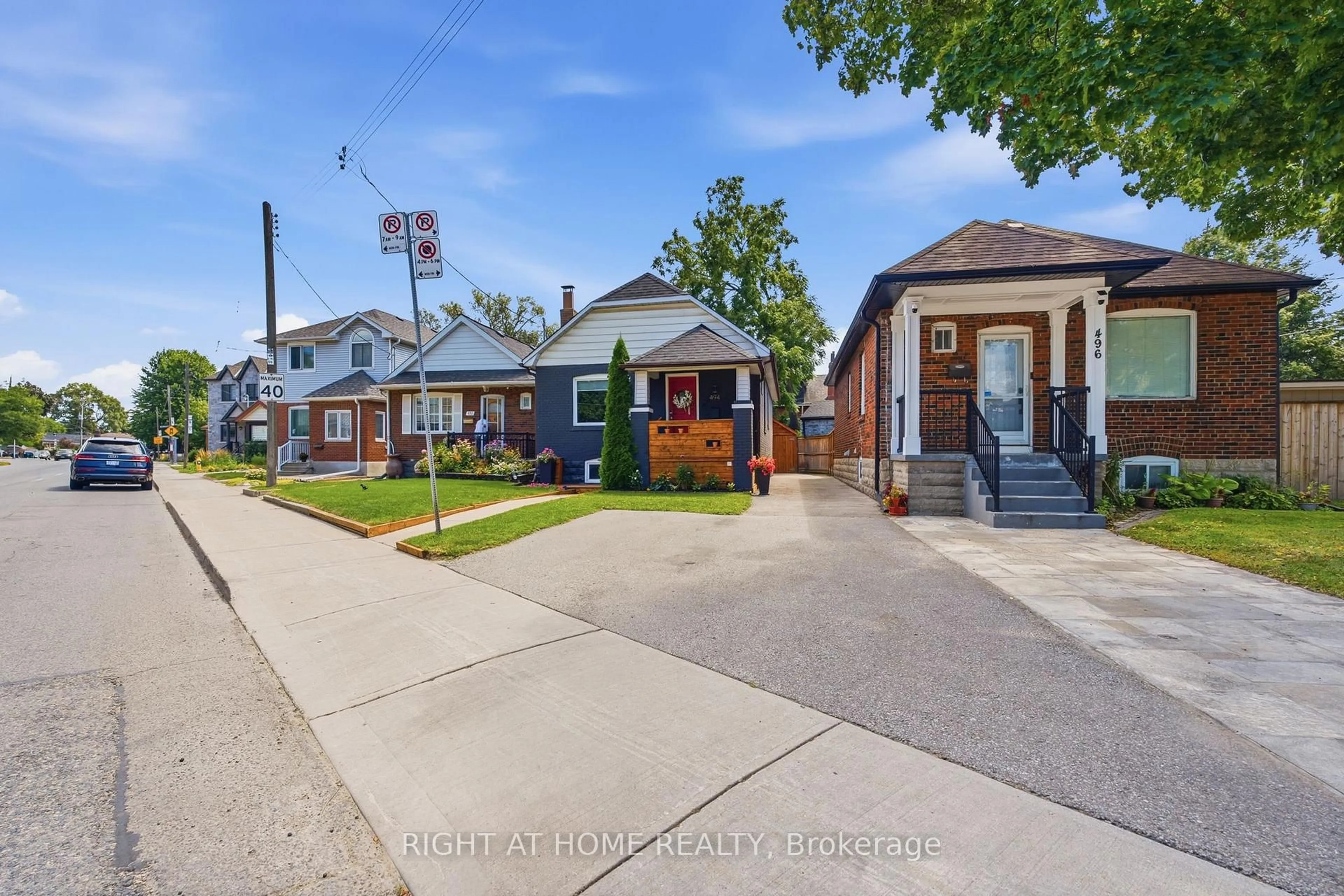A pic from outside/outdoor area/front of a property/back of a property/a pic from drone, street for 494 Donlands Ave, Toronto Ontario M4J 3S6