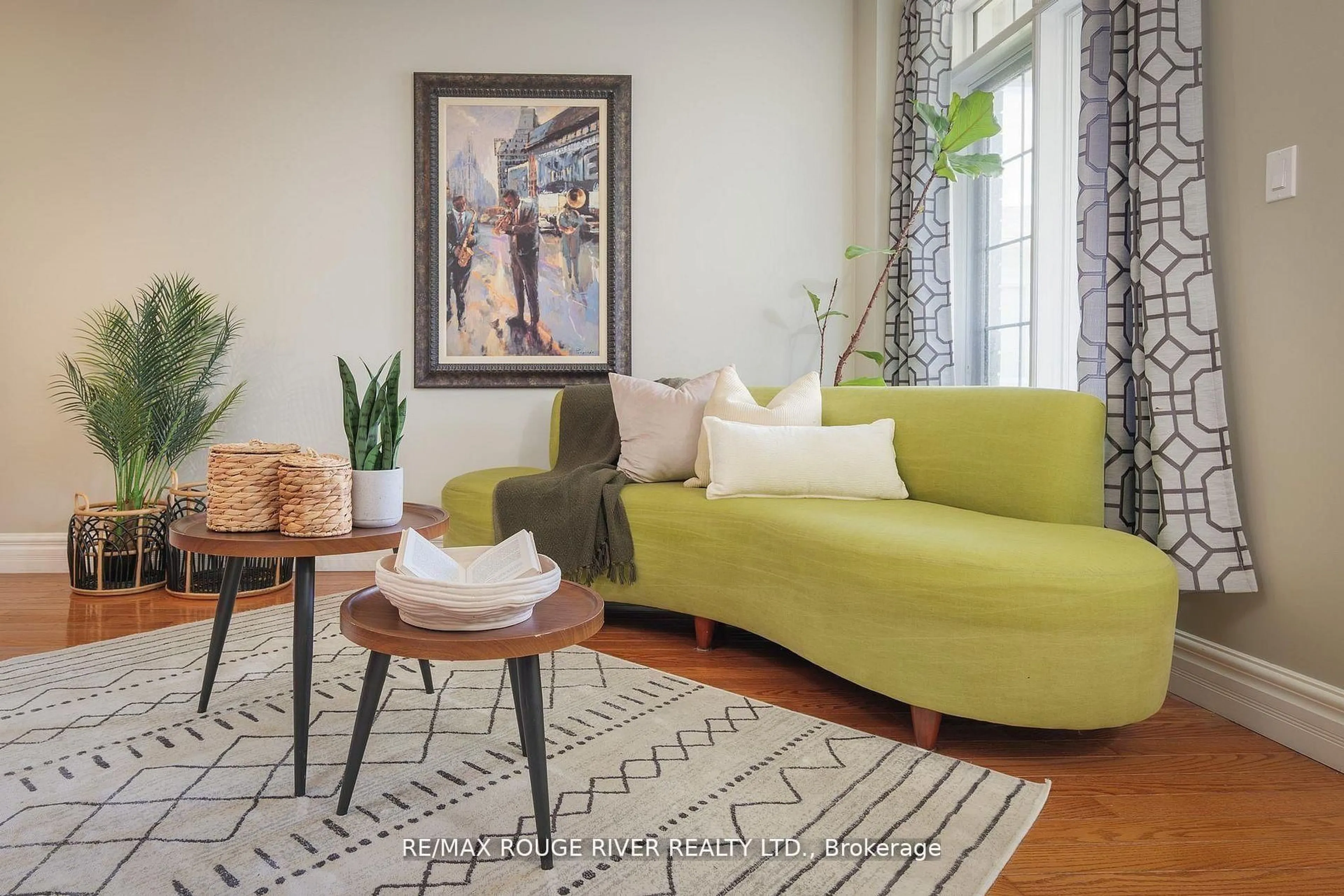 Living room with furniture, unknown for 433 Woodsmere Cres, Pickering Ontario L1V 7A4